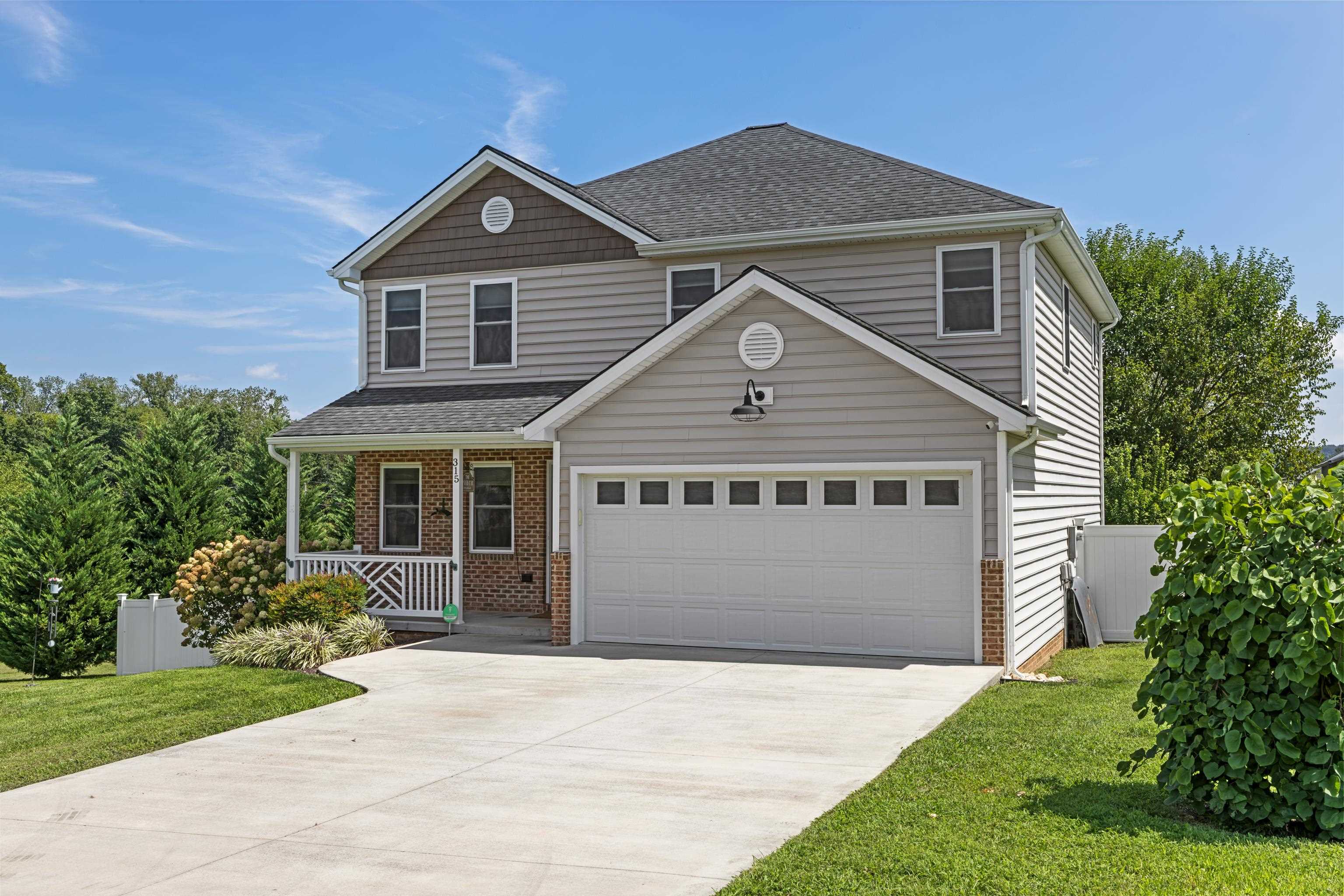 315 RUSTIC AVE, BROADWAY, Virginia 22815, 4 Bedrooms Bedrooms, ,2 BathroomsBathrooms,Residential,315 RUSTIC AVE,681242 MLS # 681242 315 RUSTIC AVE, BROADWAY, Virginia 22815, 4 Bedrooms Bedrooms, ,2 BathroomsBathrooms,Residential,315 RUSTIC AVE,681242 MLS # 681242