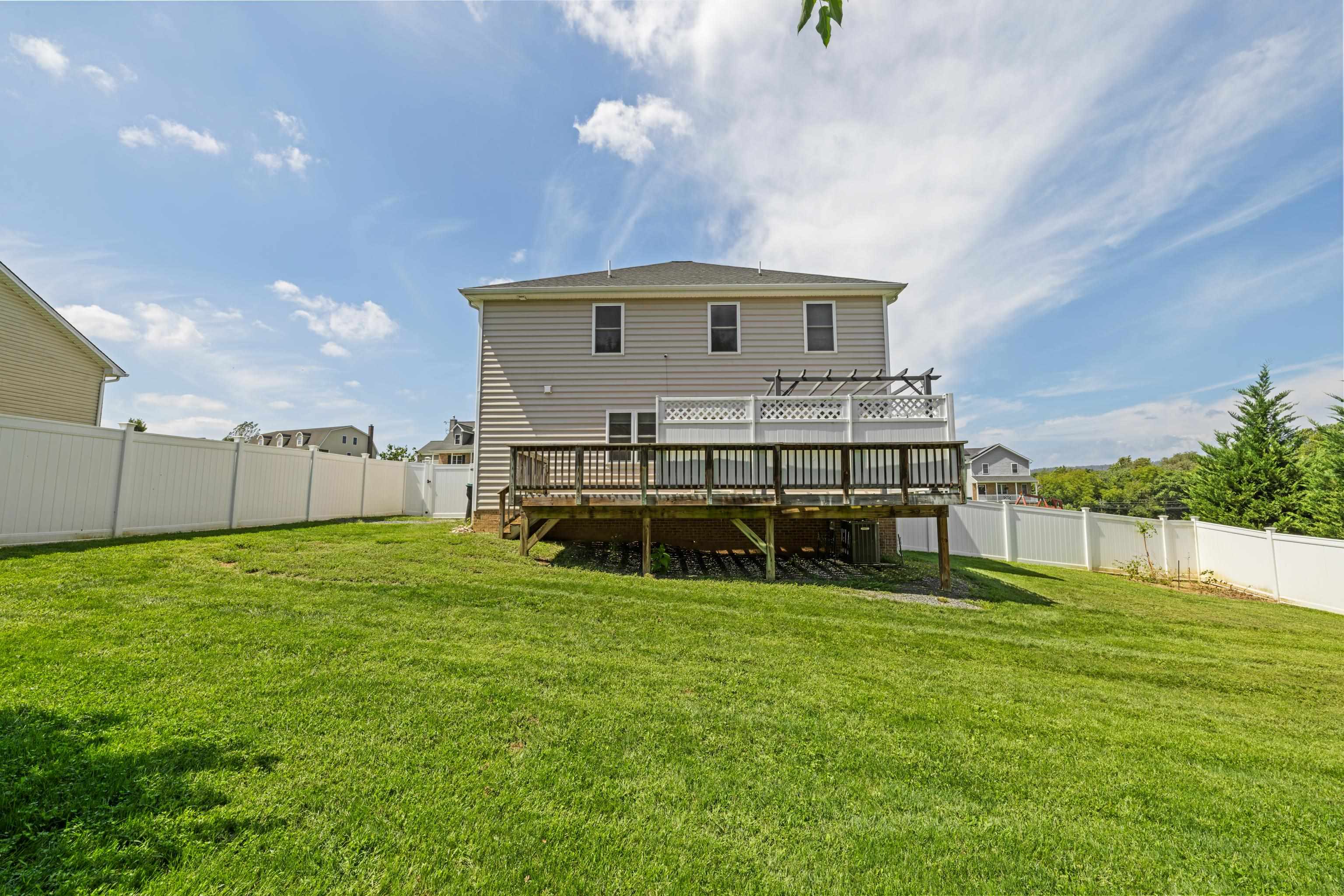 315 RUSTIC AVE, BROADWAY, Virginia 22815, 4 Bedrooms Bedrooms, ,2 BathroomsBathrooms,Residential,315 RUSTIC AVE,681242 MLS # 681242 315 RUSTIC AVE, BROADWAY, Virginia 22815, 4 Bedrooms Bedrooms, ,2 BathroomsBathrooms,Residential,315 RUSTIC AVE,681242 MLS # 681242