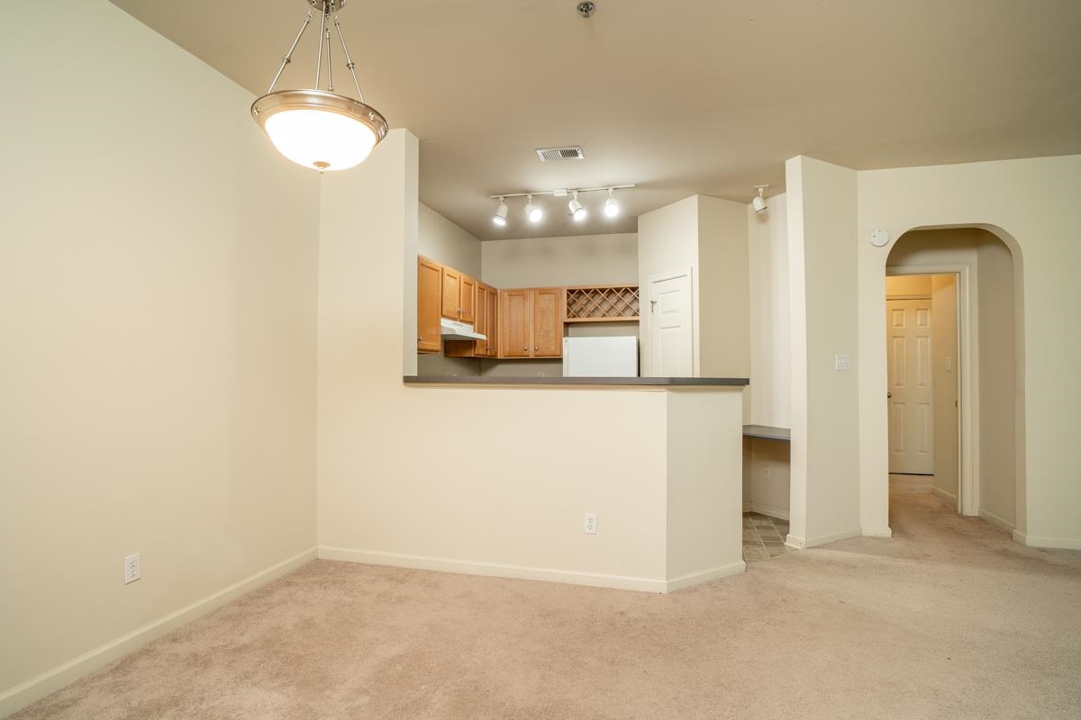300 RIVERBEND DR, CHARLOTTESVILLE, Virginia 22902, 2 Bedrooms Bedrooms, ,2 BathroomsBathrooms,Residential,300 RIVERBEND DR,681245 MLS # 681245 300 RIVERBEND DR, CHARLOTTESVILLE, Virginia 22902, 2 Bedrooms Bedrooms, ,2 BathroomsBathrooms,Residential,300 RIVERBEND DR,681245 MLS # 681245