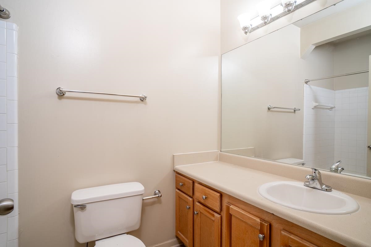 300 RIVERBEND DR, CHARLOTTESVILLE, Virginia 22902, 2 Bedrooms Bedrooms, ,2 BathroomsBathrooms,Residential,300 RIVERBEND DR,681245 MLS # 681245 300 RIVERBEND DR, CHARLOTTESVILLE, Virginia 22902, 2 Bedrooms Bedrooms, ,2 BathroomsBathrooms,Residential,300 RIVERBEND DR,681245 MLS # 681245