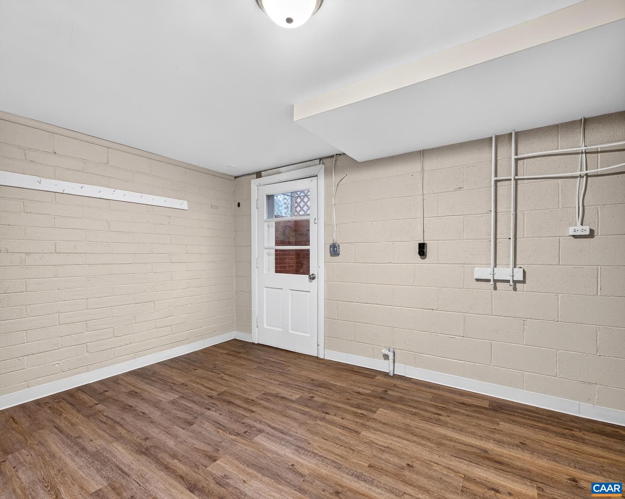 2219 GREENBRIER DR, CHARLOTTESVILLE, Virginia 22901, 4 Bedrooms Bedrooms, ,3 BathroomsBathrooms,Residential,2219 Greenbrier Dr.,2219 GREENBRIER DR,681246 MLS # 681246