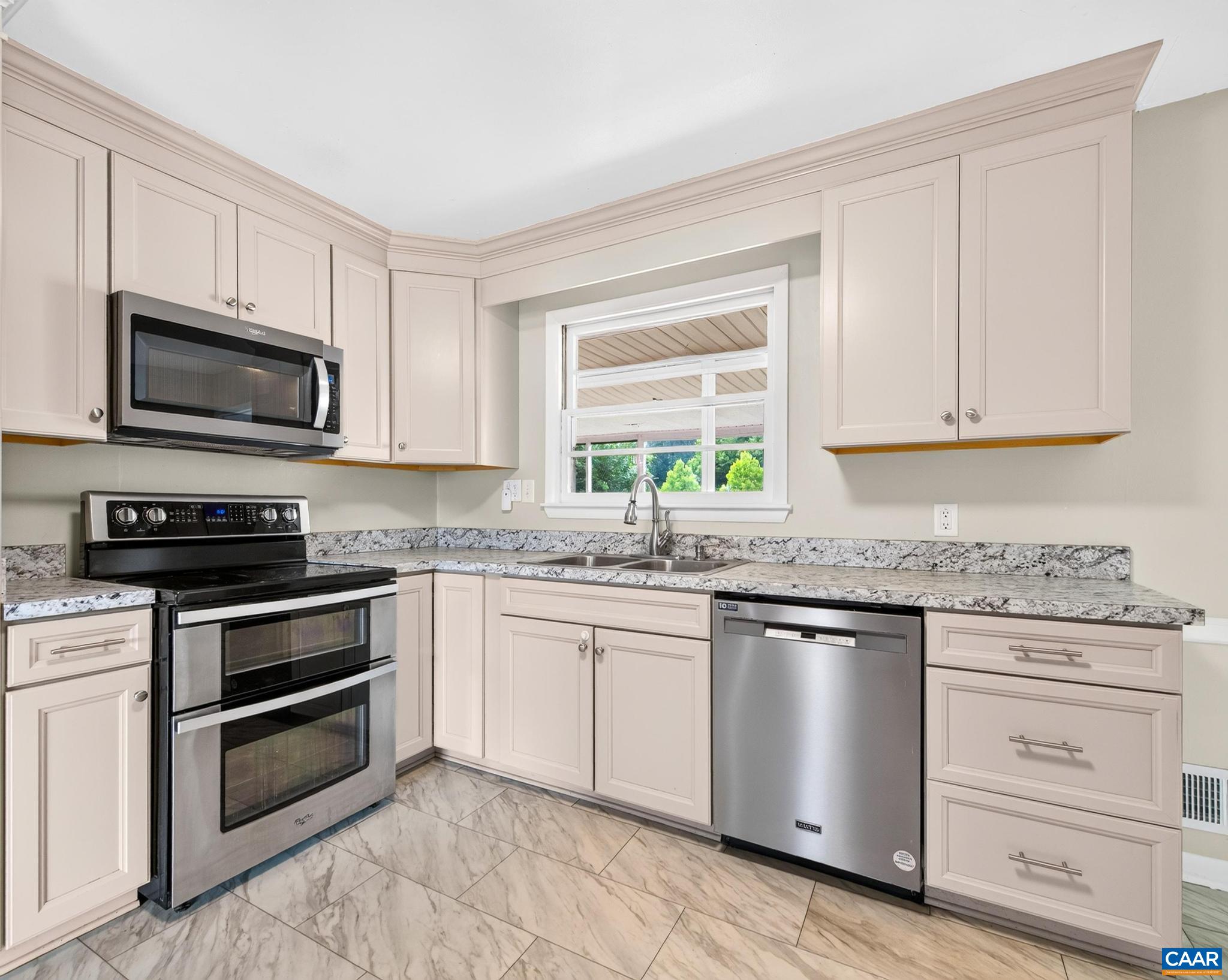 2219 GREENBRIER DR, CHARLOTTESVILLE, Virginia 22901, 4 Bedrooms Bedrooms, ,3 BathroomsBathrooms,Residential,2219 Greenbrier Dr.,2219 GREENBRIER DR,681246 MLS # 681246