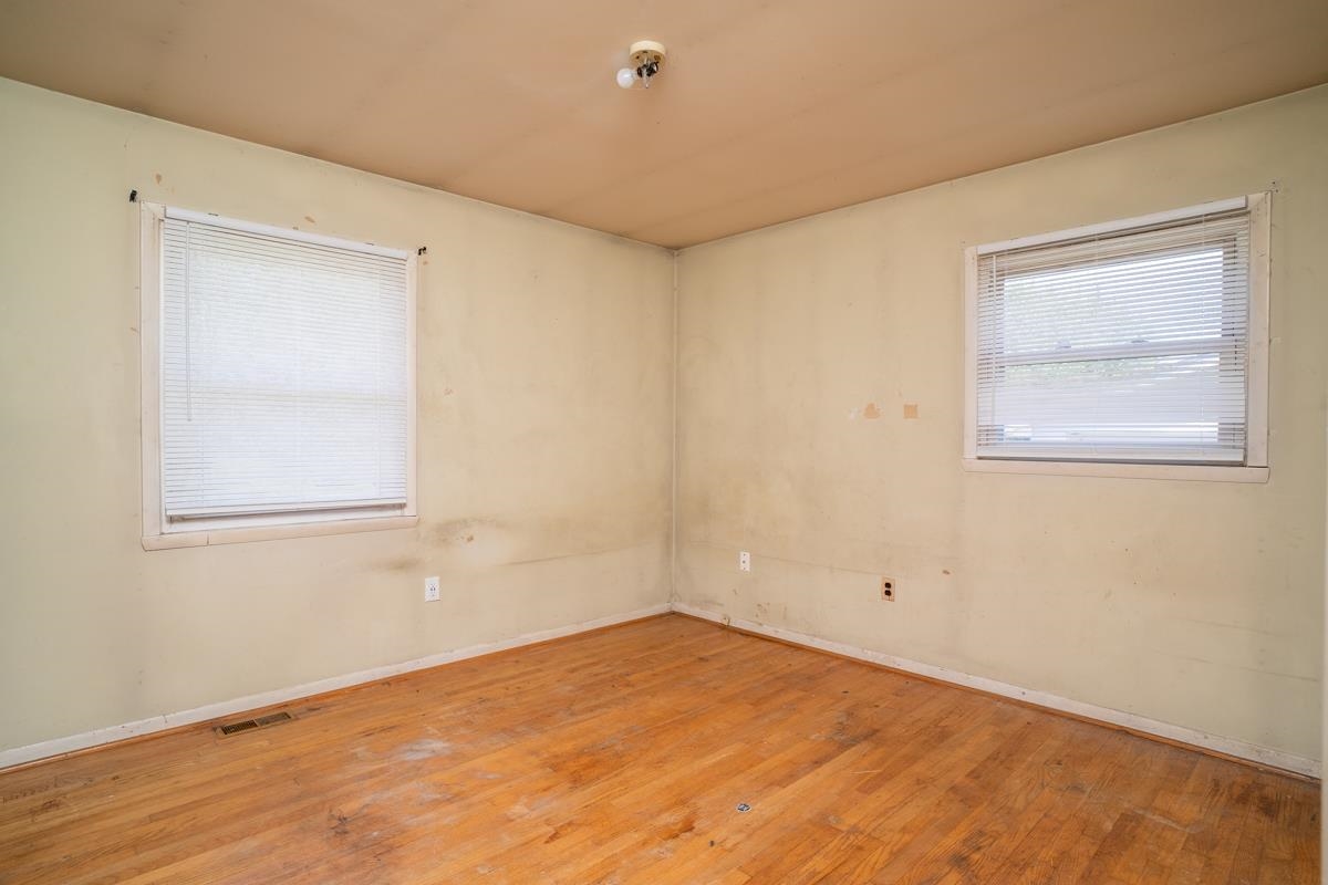 11 MORAIN ST, FRONT ROYAL, Virginia 22630, 3 Bedrooms Bedrooms, ,2 BathroomsBathrooms,Residential,11 MORAIN ST,681247 MLS # 681247 11 MORAIN ST, FRONT ROYAL, Virginia 22630, 3 Bedrooms Bedrooms, ,2 BathroomsBathrooms,Residential,11 MORAIN ST,681247 MLS # 681247