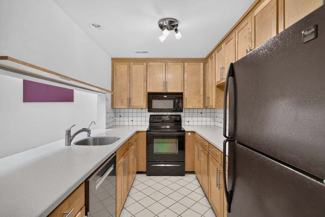 1561 BIRNAM DR, CHARLOTTESVILLE, Virginia 22901, 2 Bedrooms Bedrooms, ,2 BathroomsBathrooms,Residential,1561 BIRNAM DR,680519 MLS # 680519 1561 BIRNAM DR, CHARLOTTESVILLE, Virginia 22901, 2 Bedrooms Bedrooms, ,2 BathroomsBathrooms,Residential,1561 BIRNAM DR,680519 MLS # 680519