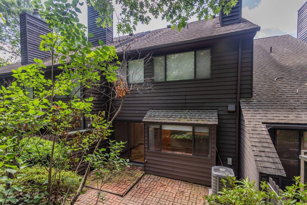 1561 BIRNAM DR, CHARLOTTESVILLE, Virginia 22901, 2 Bedrooms Bedrooms, ,2 BathroomsBathrooms,Residential,1561 BIRNAM DR,680519 MLS # 680519 1561 BIRNAM DR, CHARLOTTESVILLE, Virginia 22901, 2 Bedrooms Bedrooms, ,2 BathroomsBathrooms,Residential,1561 BIRNAM DR,680519 MLS # 680519