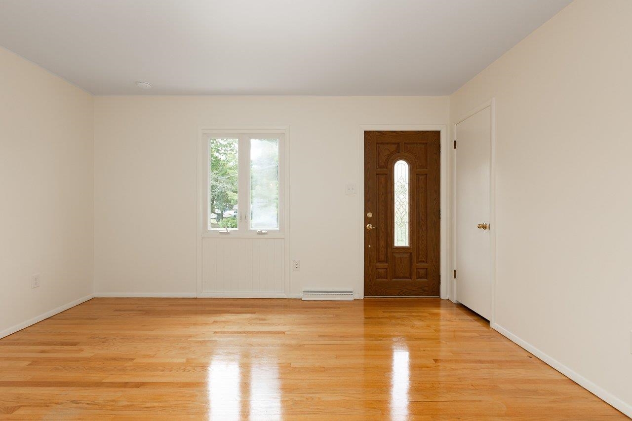 204 THOMAS ST, STAUNTON, Virginia 24401, 3 Bedrooms Bedrooms, ,1 BathroomBathrooms,Residential,204 THOMAS ST,680789 MLS # 680789 204 THOMAS ST, STAUNTON, Virginia 24401, 3 Bedrooms Bedrooms, ,1 BathroomBathrooms,Residential,204 THOMAS ST,680789 MLS # 680789