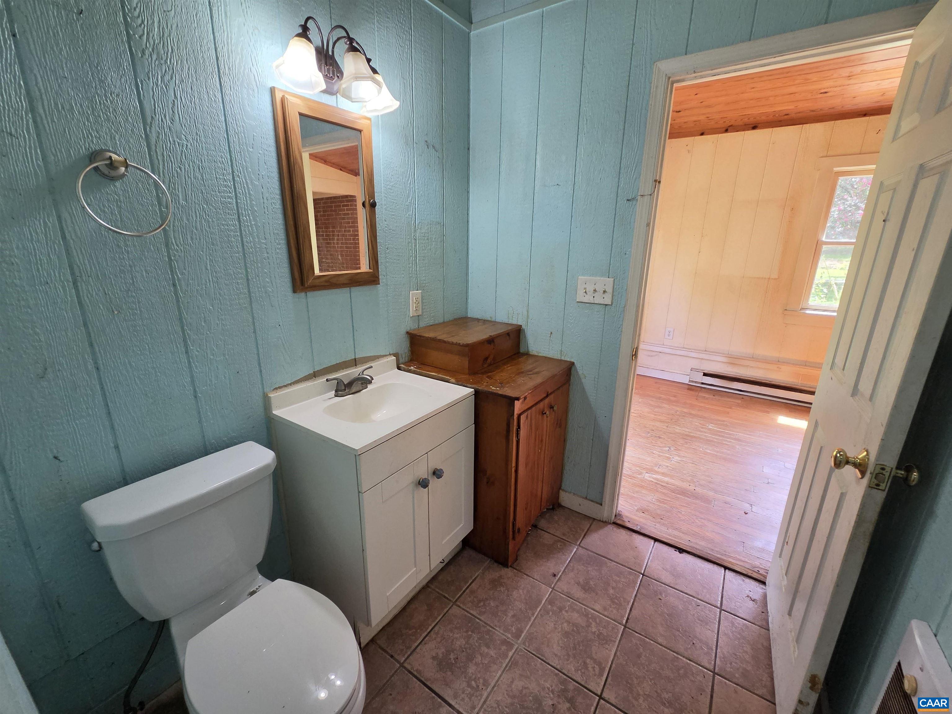 2159 GLENMORE RD, SCOTTSVILLE, Virginia 24590, 3 Bedrooms Bedrooms, ,2 BathroomsBathrooms,Residential,2159 GLENMORE RD,681249 MLS # 681249