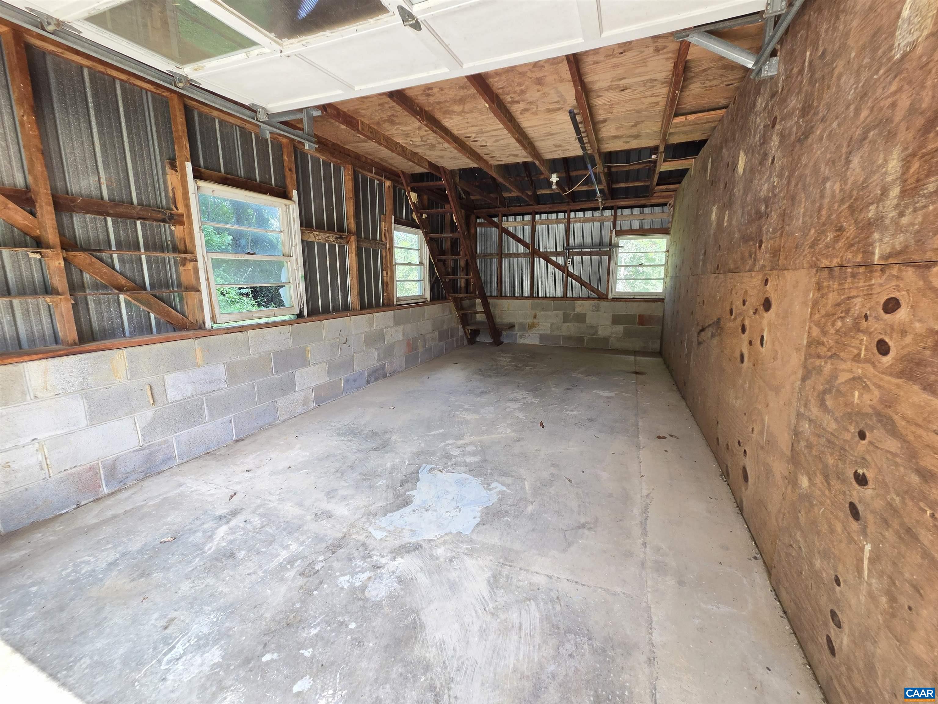 2159 GLENMORE RD, SCOTTSVILLE, Virginia 24590, 3 Bedrooms Bedrooms, ,2 BathroomsBathrooms,Residential,2159 GLENMORE RD,681249 MLS # 681249