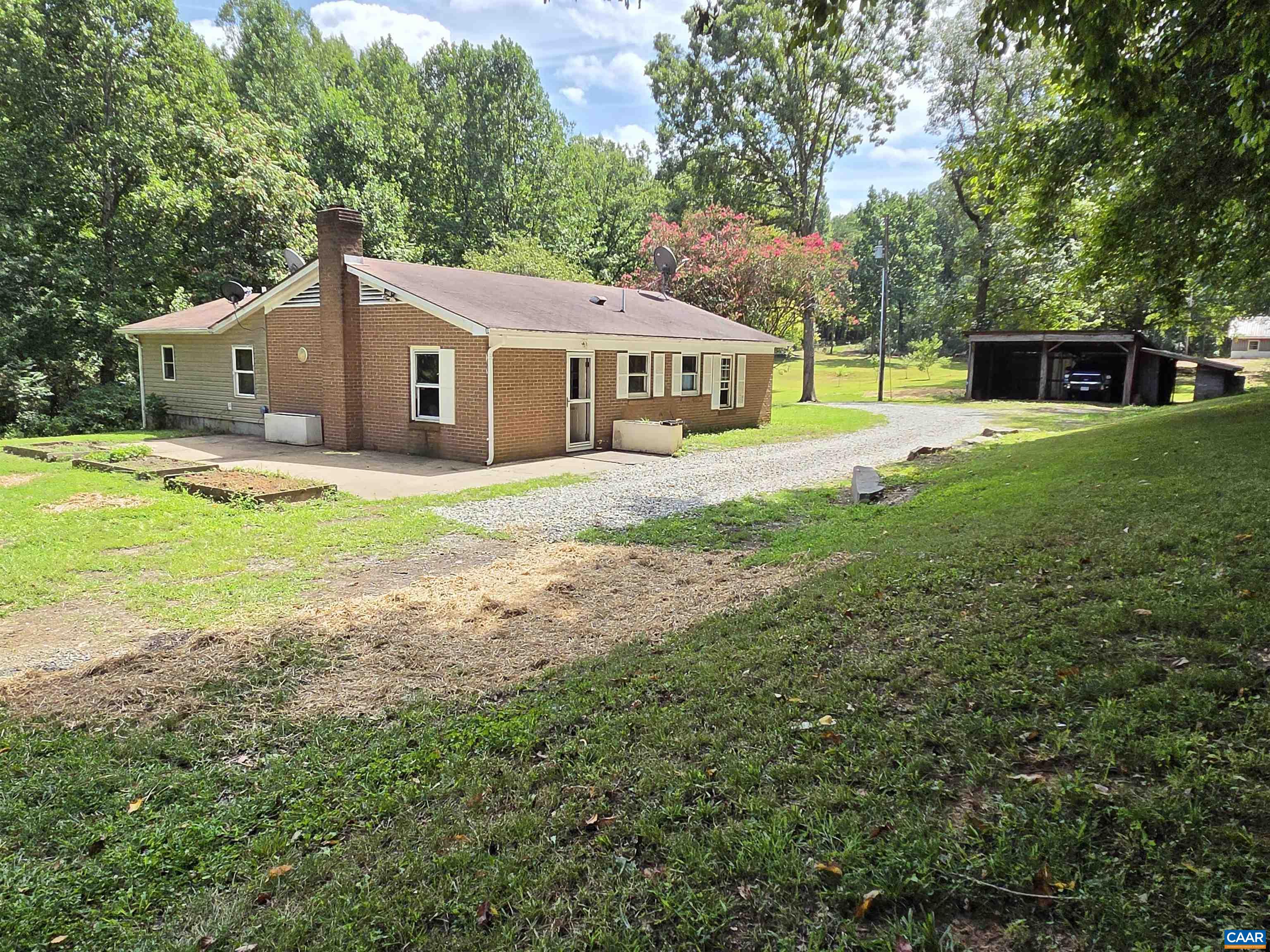 2159 GLENMORE RD, SCOTTSVILLE, Virginia 24590, 3 Bedrooms Bedrooms, ,2 BathroomsBathrooms,Residential,2159 GLENMORE RD,681249 MLS # 681249