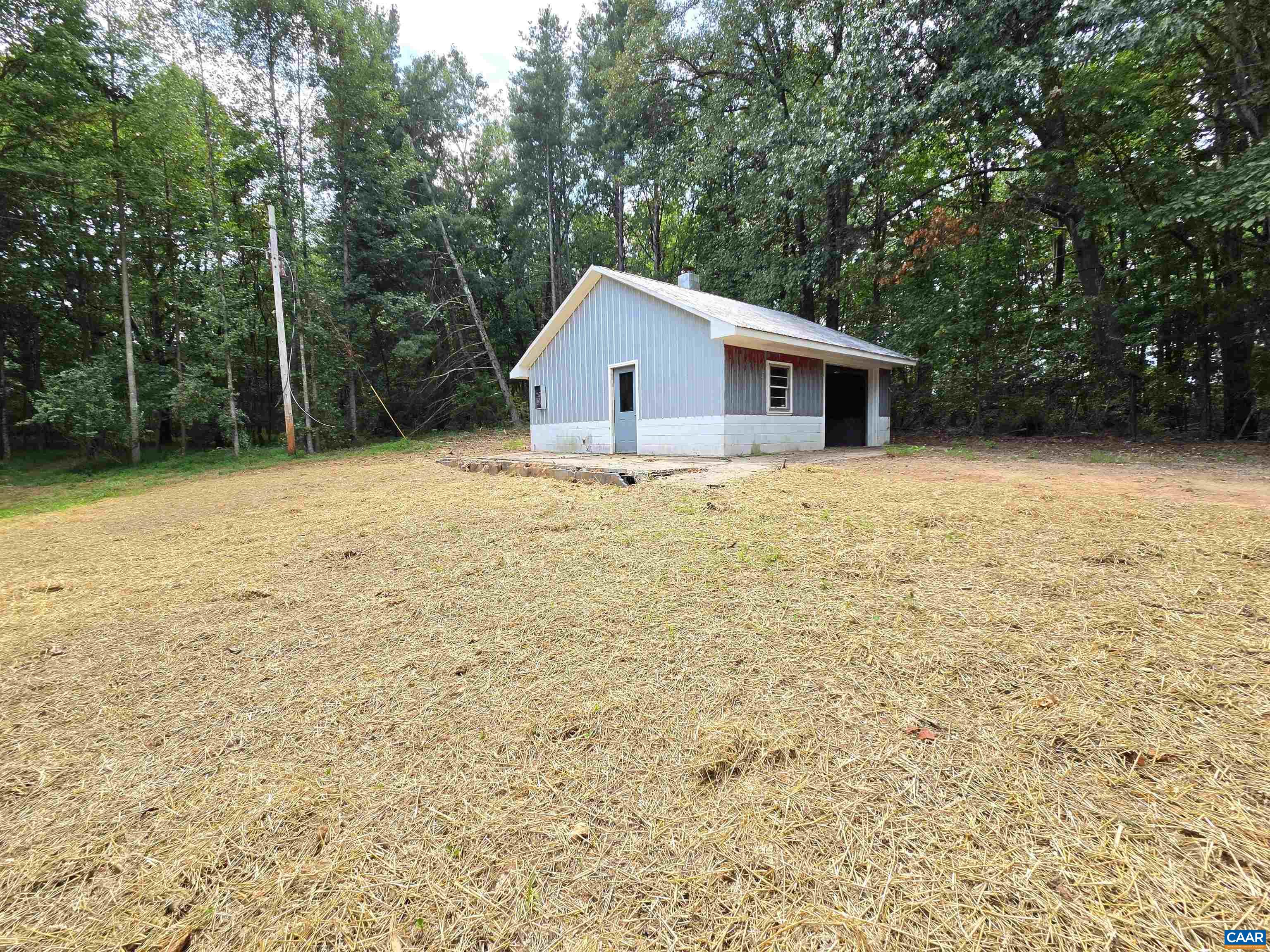 2159 GLENMORE RD, SCOTTSVILLE, Virginia 24590, 3 Bedrooms Bedrooms, ,2 BathroomsBathrooms,Residential,2159 GLENMORE RD,681249 MLS # 681249