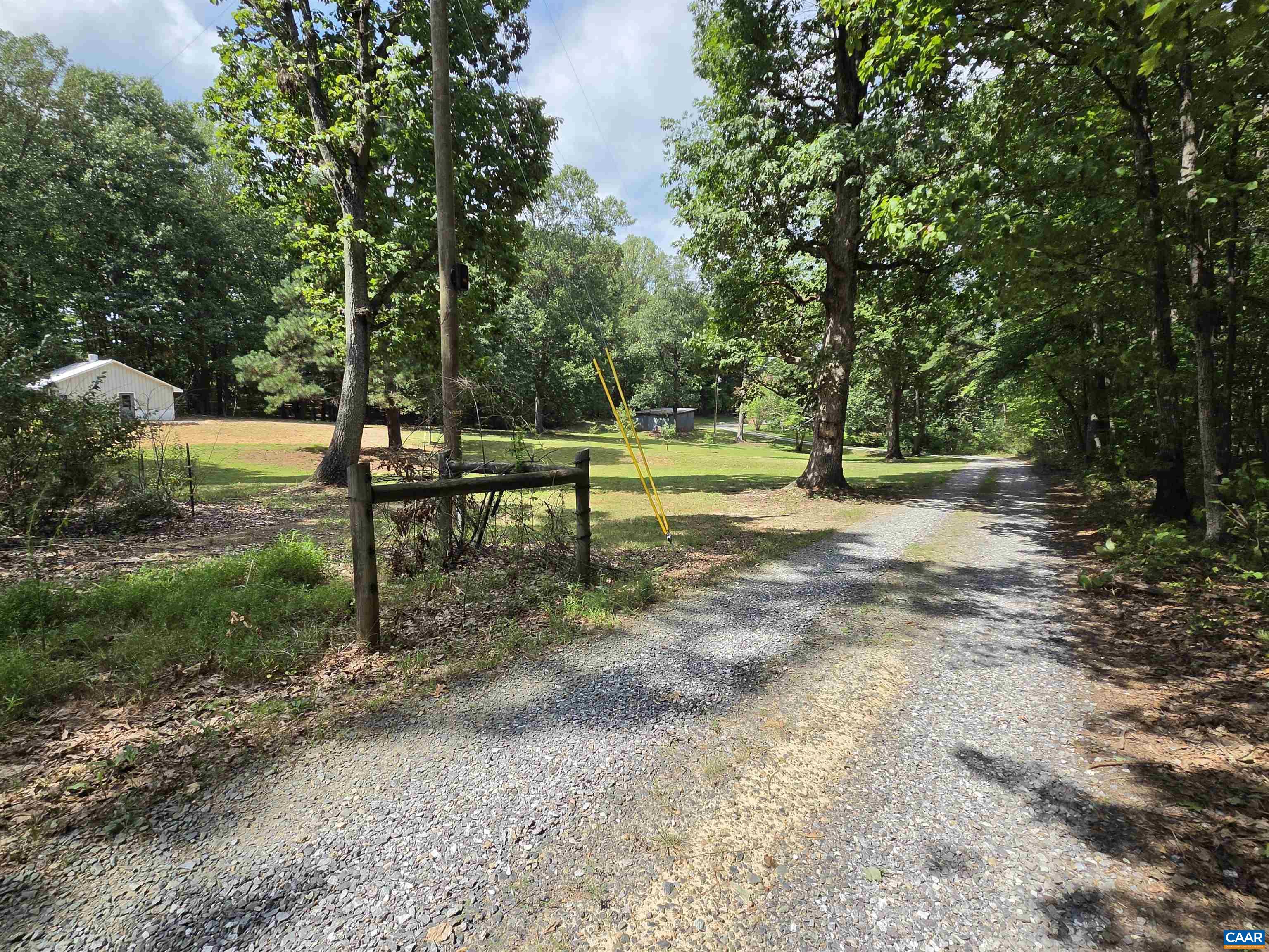 2159 GLENMORE RD, SCOTTSVILLE, Virginia 24590, 3 Bedrooms Bedrooms, ,2 BathroomsBathrooms,Residential,2159 GLENMORE RD,681249 MLS # 681249
