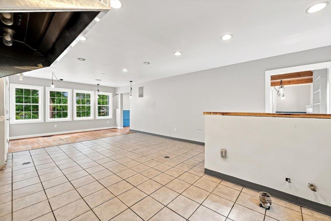 908 W MAIN ST, WAYNESBORO, Virginia 22980, 2 Bedrooms Bedrooms, ,Residential,908 W MAIN ST,681257 MLS # 681257 908 W MAIN ST, WAYNESBORO, Virginia 22980, 2 Bedrooms Bedrooms, ,Residential,908 W MAIN ST,681257 MLS # 681257