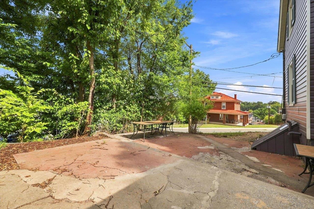 908 W MAIN ST, WAYNESBORO, Virginia 22980, 2 Bedrooms Bedrooms, ,Residential,908 W MAIN ST,681257 MLS # 681257 908 W MAIN ST, WAYNESBORO, Virginia 22980, 2 Bedrooms Bedrooms, ,Residential,908 W MAIN ST,681257 MLS # 681257