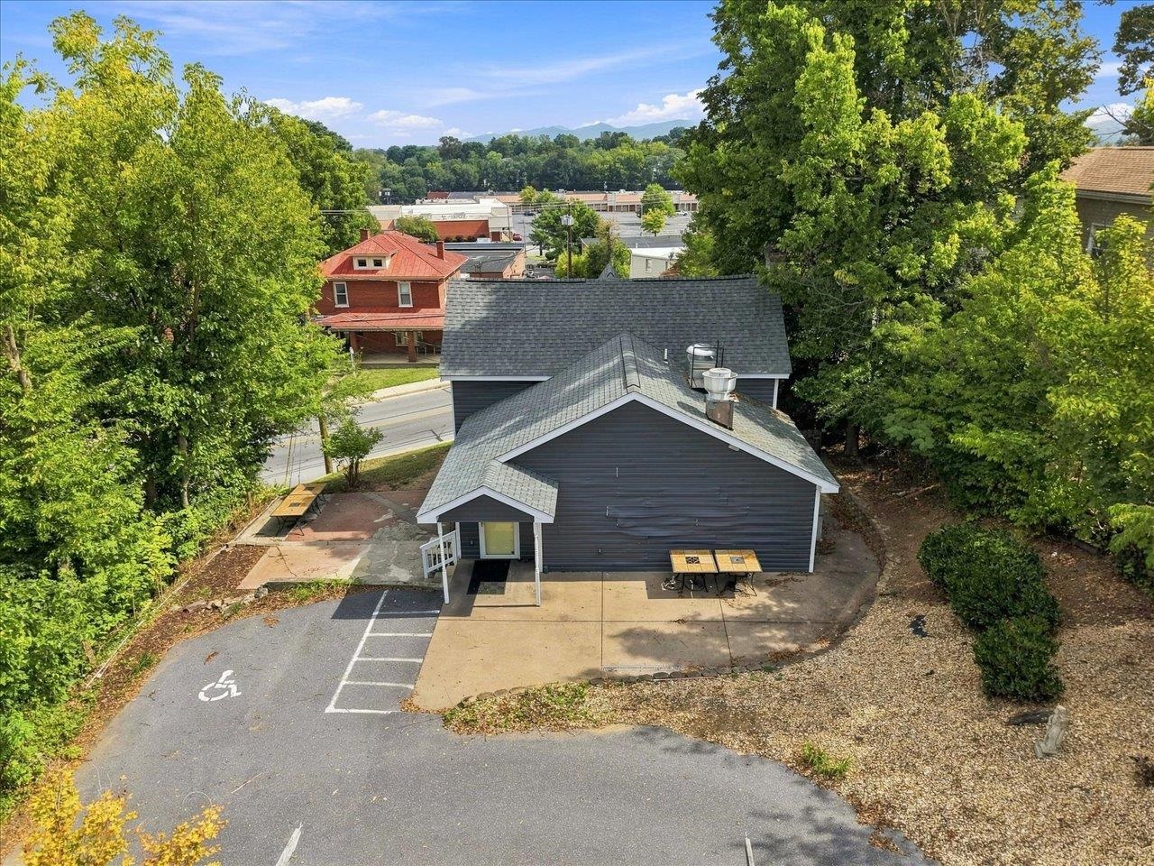 908 W MAIN ST, WAYNESBORO, Virginia 22980, 2 Bedrooms Bedrooms, ,Residential,908 W MAIN ST,681257 MLS # 681257 908 W MAIN ST, WAYNESBORO, Virginia 22980, 2 Bedrooms Bedrooms, ,Residential,908 W MAIN ST,681257 MLS # 681257