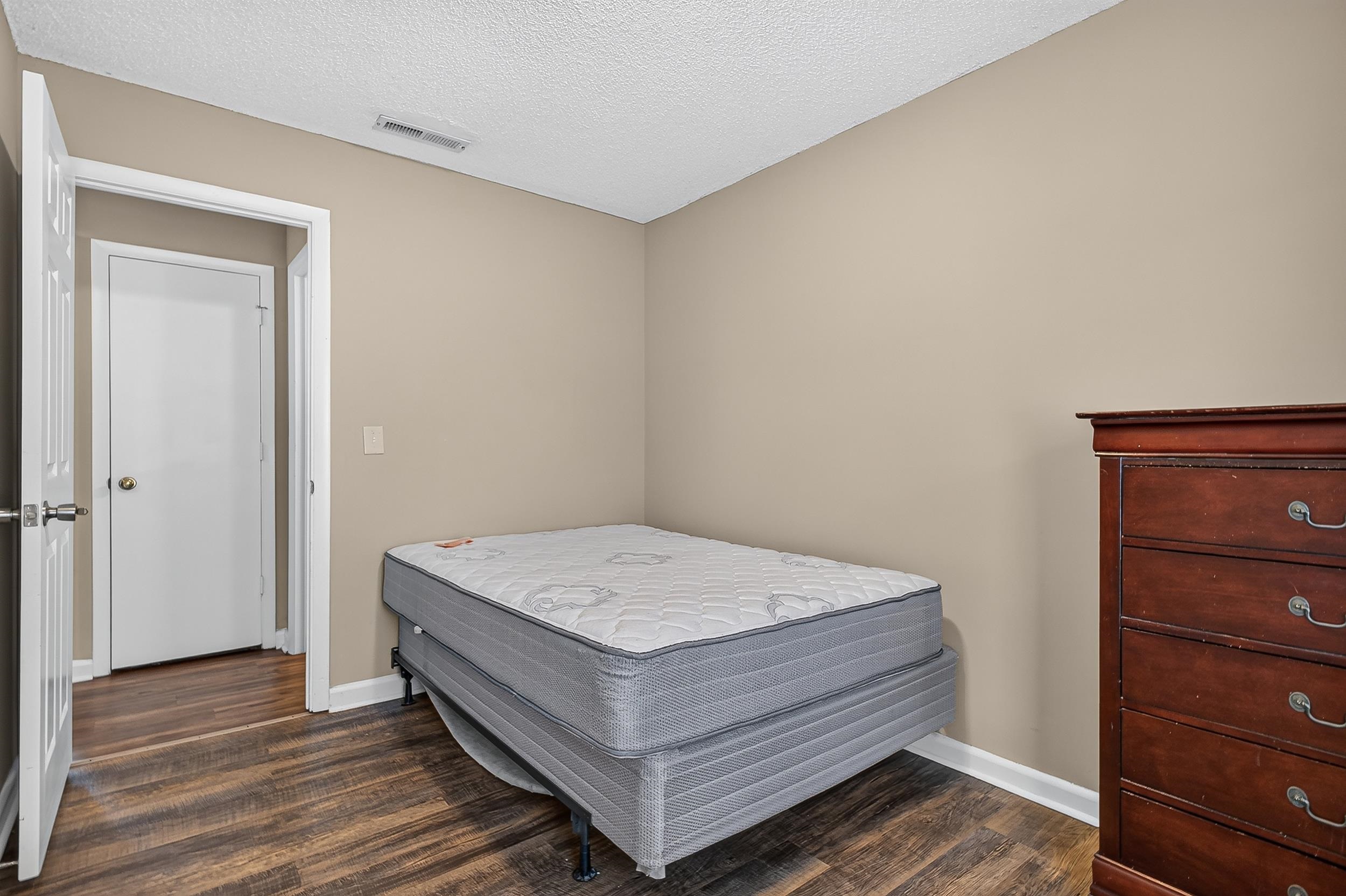 1319 BRADLEY DR, HARRISONBURG, Virginia 22801, 4 Bedrooms Bedrooms, ,2 BathroomsBathrooms,Residential,1319 BRADLEY DR,681268 MLS # 681268 1319 BRADLEY DR, HARRISONBURG, Virginia 22801, 4 Bedrooms Bedrooms, ,2 BathroomsBathrooms,Residential,1319 BRADLEY DR,681268 MLS # 681268