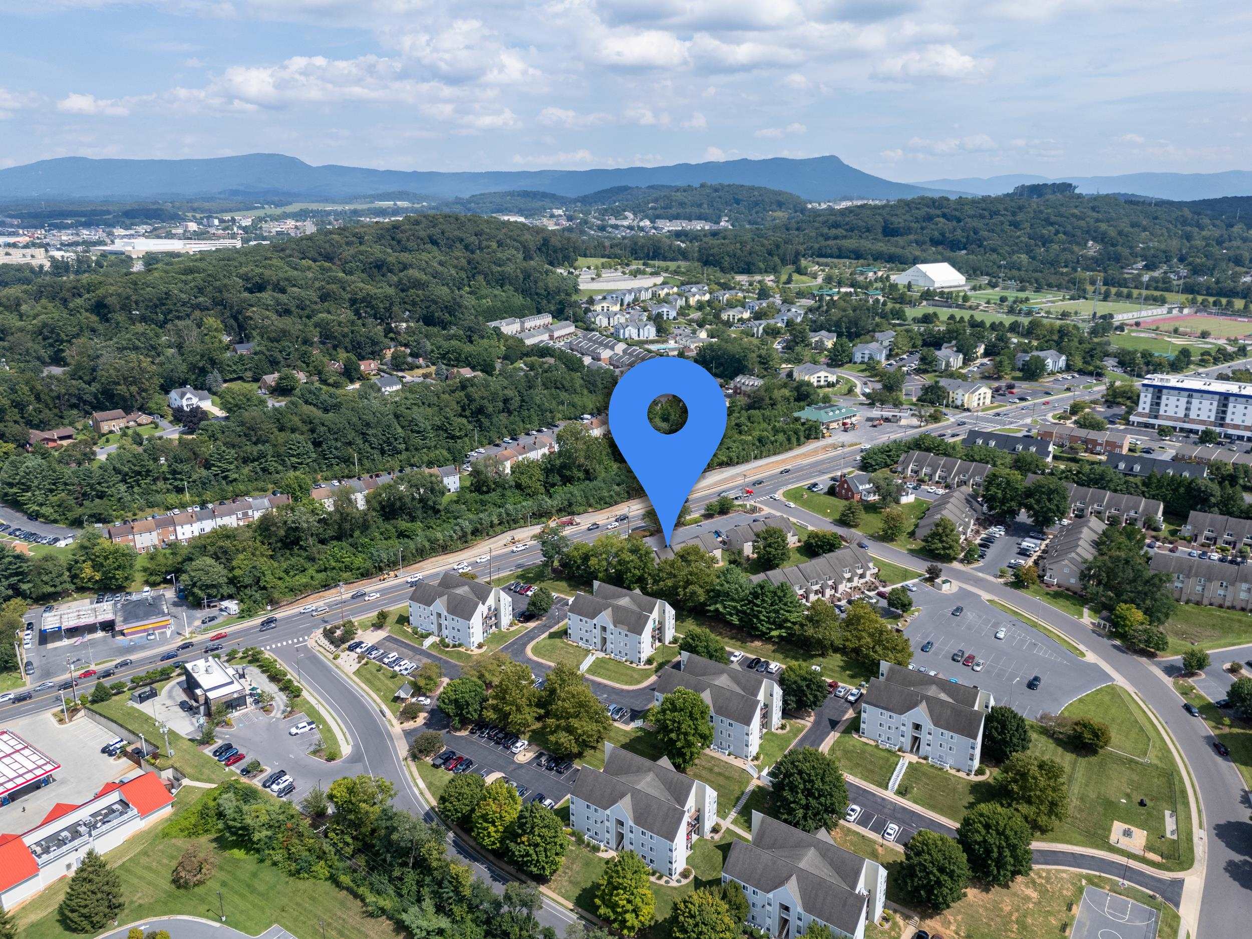 1319 BRADLEY DR, HARRISONBURG, Virginia 22801, 4 Bedrooms Bedrooms, ,2 BathroomsBathrooms,Residential,1319 BRADLEY DR,681268 MLS # 681268 1319 BRADLEY DR, HARRISONBURG, Virginia 22801, 4 Bedrooms Bedrooms, ,2 BathroomsBathrooms,Residential,1319 BRADLEY DR,681268 MLS # 681268
