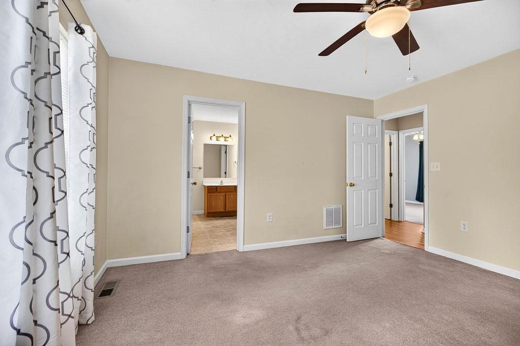 650 EDWARDIAN LN, WAYNESBORO, Virginia 22980, 4 Bedrooms Bedrooms, ,2 BathroomsBathrooms,Residential,650 EDWARDIAN LN,681274 MLS # 681274 650 EDWARDIAN LN, WAYNESBORO, Virginia 22980, 4 Bedrooms Bedrooms, ,2 BathroomsBathrooms,Residential,650 EDWARDIAN LN,681274 MLS # 681274