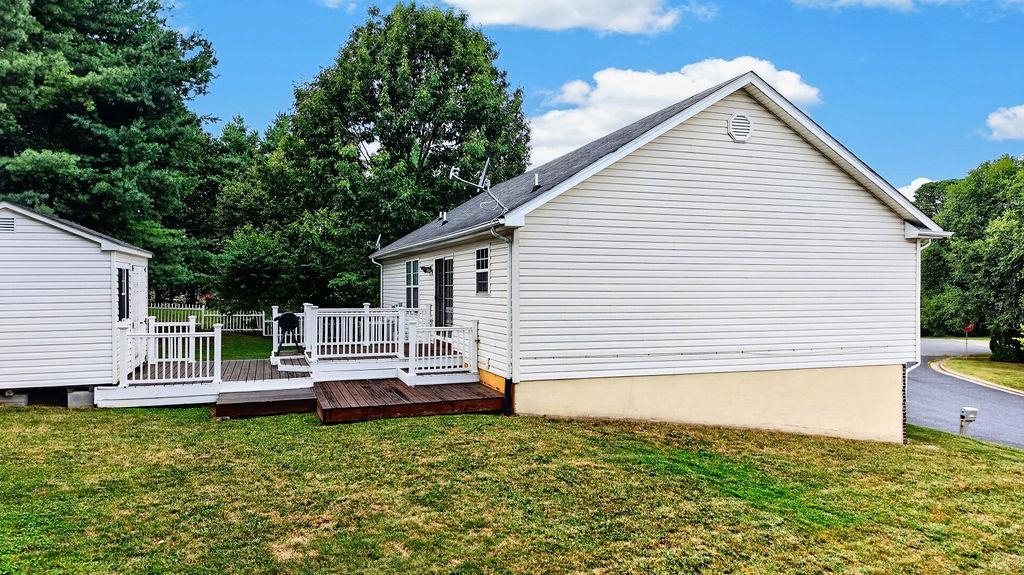 650 EDWARDIAN LN, WAYNESBORO, Virginia 22980, 4 Bedrooms Bedrooms, ,2 BathroomsBathrooms,Residential,650 EDWARDIAN LN,681274 MLS # 681274 650 EDWARDIAN LN, WAYNESBORO, Virginia 22980, 4 Bedrooms Bedrooms, ,2 BathroomsBathrooms,Residential,650 EDWARDIAN LN,681274 MLS # 681274