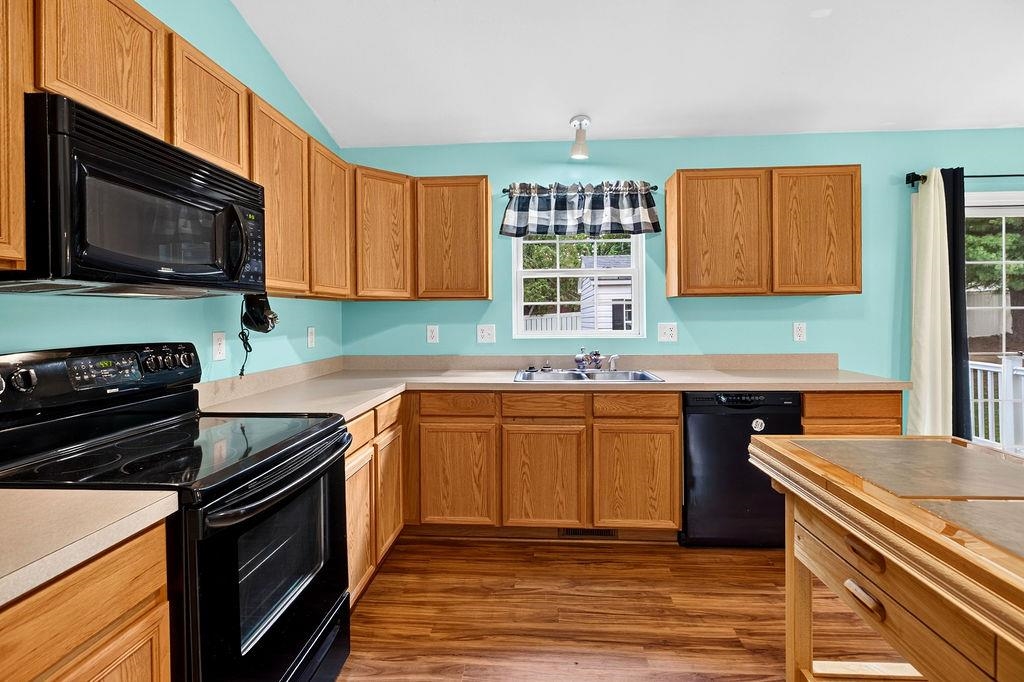 650 EDWARDIAN LN, WAYNESBORO, Virginia 22980, 4 Bedrooms Bedrooms, ,2 BathroomsBathrooms,Residential,650 EDWARDIAN LN,681274 MLS # 681274 650 EDWARDIAN LN, WAYNESBORO, Virginia 22980, 4 Bedrooms Bedrooms, ,2 BathroomsBathrooms,Residential,650 EDWARDIAN LN,681274 MLS # 681274
