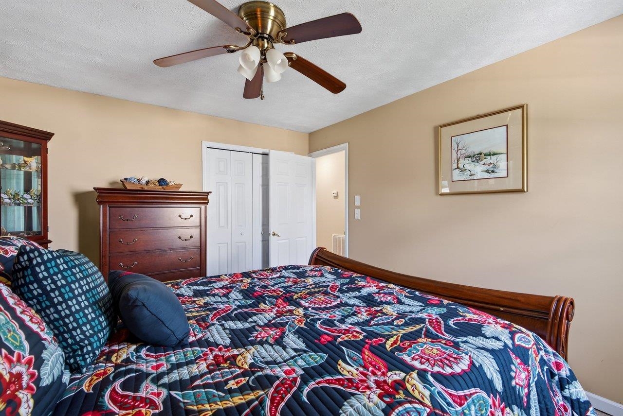 710 10TH ST, SHENANDOAH, Virginia 22849, 4 Bedrooms Bedrooms, ,2 BathroomsBathrooms,Residential,710 10TH ST,681275 MLS # 681275 710 10TH ST, SHENANDOAH, Virginia 22849, 4 Bedrooms Bedrooms, ,2 BathroomsBathrooms,Residential,710 10TH ST,681275 MLS # 681275