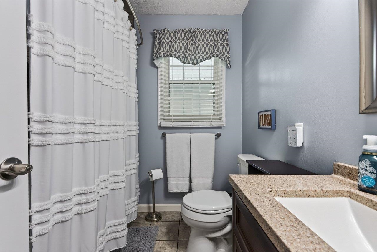 710 10TH ST, SHENANDOAH, Virginia 22849, 4 Bedrooms Bedrooms, ,2 BathroomsBathrooms,Residential,710 10TH ST,681275 MLS # 681275 710 10TH ST, SHENANDOAH, Virginia 22849, 4 Bedrooms Bedrooms, ,2 BathroomsBathrooms,Residential,710 10TH ST,681275 MLS # 681275