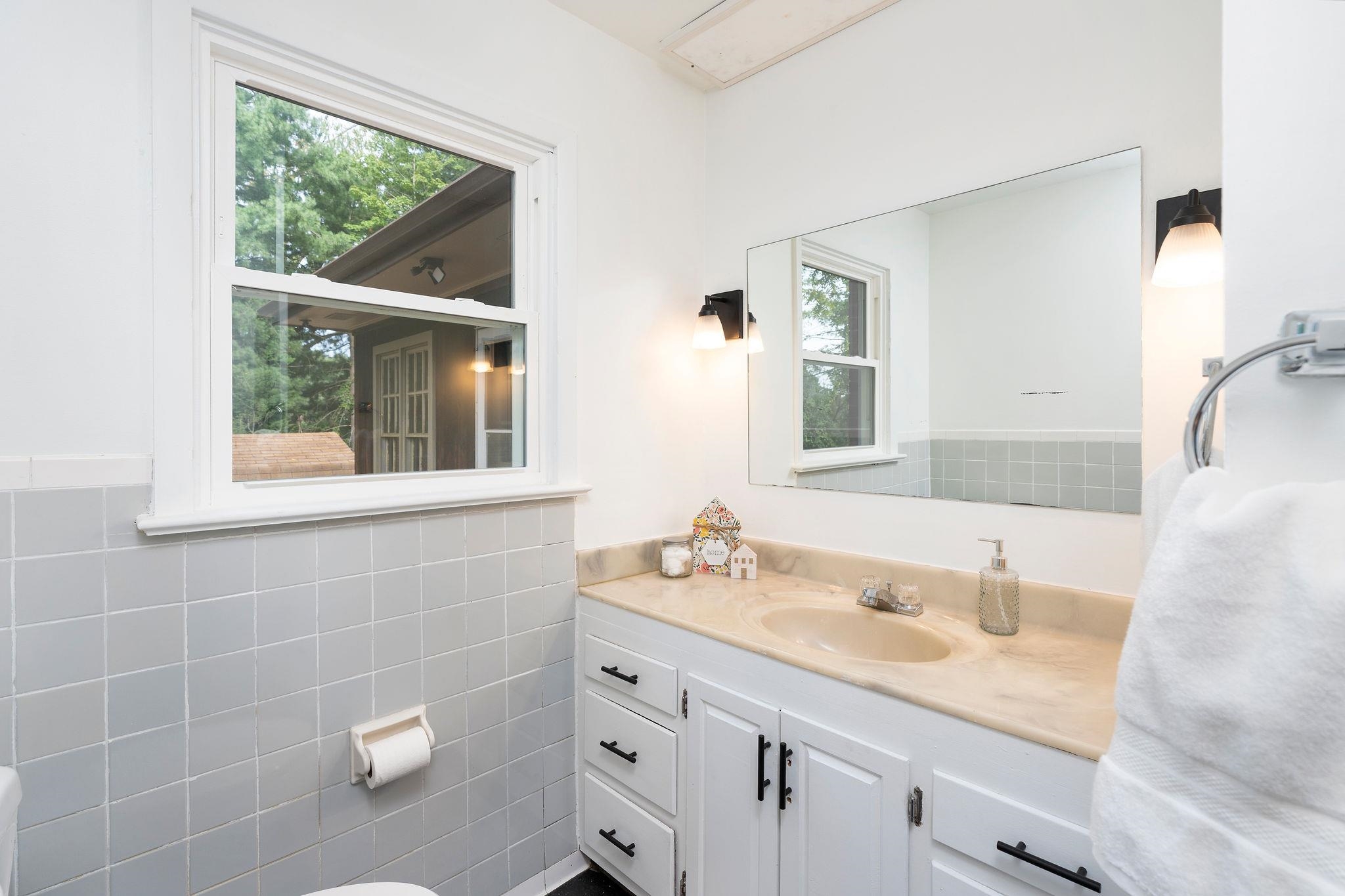 104 GREENWOOD RD, STAUNTON, Virginia 24401, 5 Bedrooms Bedrooms, ,2 BathroomsBathrooms,Residential,104 GREENWOOD RD,681277 MLS # 681277 104 GREENWOOD RD, STAUNTON, Virginia 24401, 5 Bedrooms Bedrooms, ,2 BathroomsBathrooms,Residential,104 GREENWOOD RD,681277 MLS # 681277