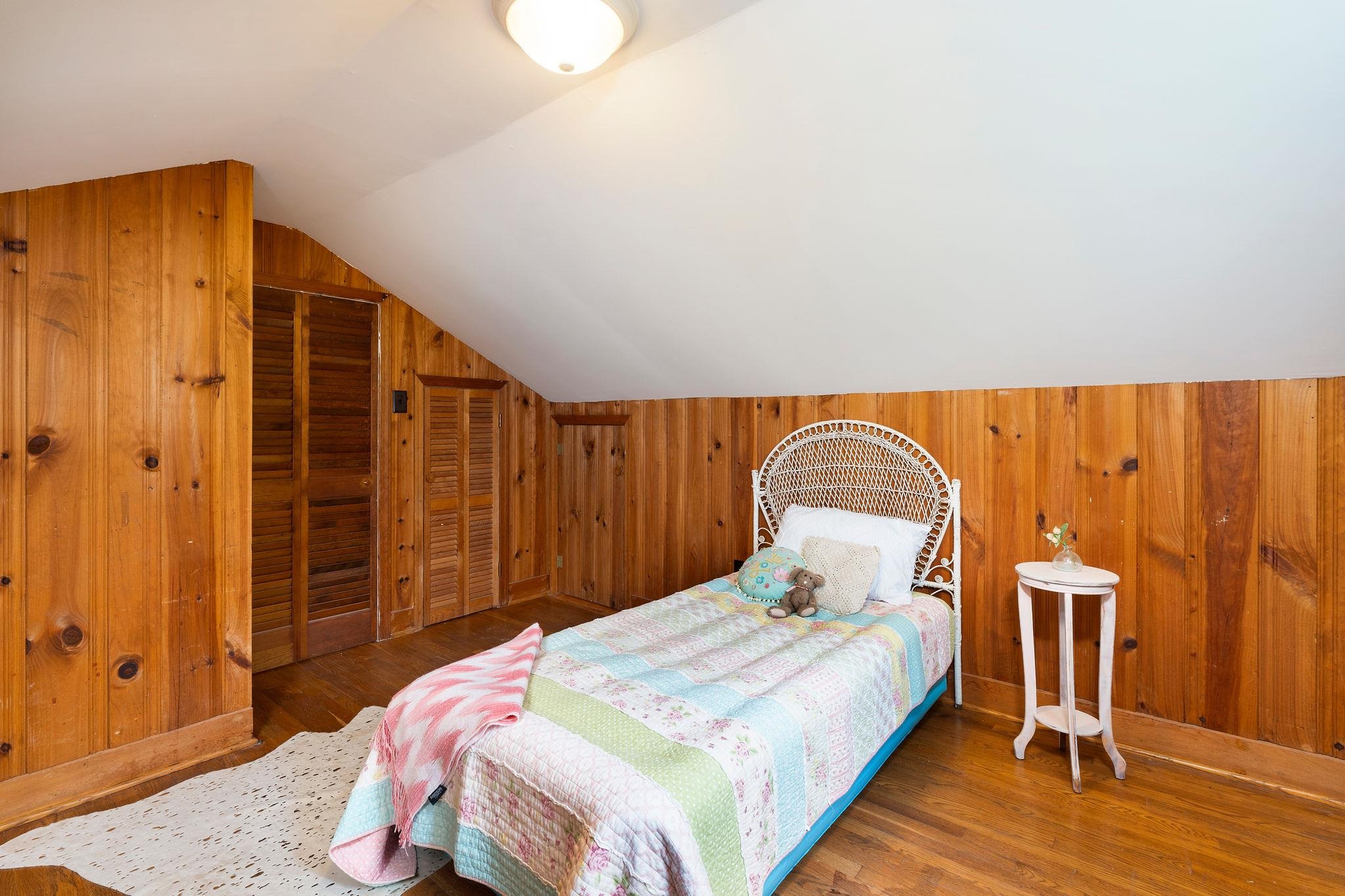 104 GREENWOOD RD, STAUNTON, Virginia 24401, 5 Bedrooms Bedrooms, ,2 BathroomsBathrooms,Residential,104 GREENWOOD RD,681277 MLS # 681277 104 GREENWOOD RD, STAUNTON, Virginia 24401, 5 Bedrooms Bedrooms, ,2 BathroomsBathrooms,Residential,104 GREENWOOD RD,681277 MLS # 681277