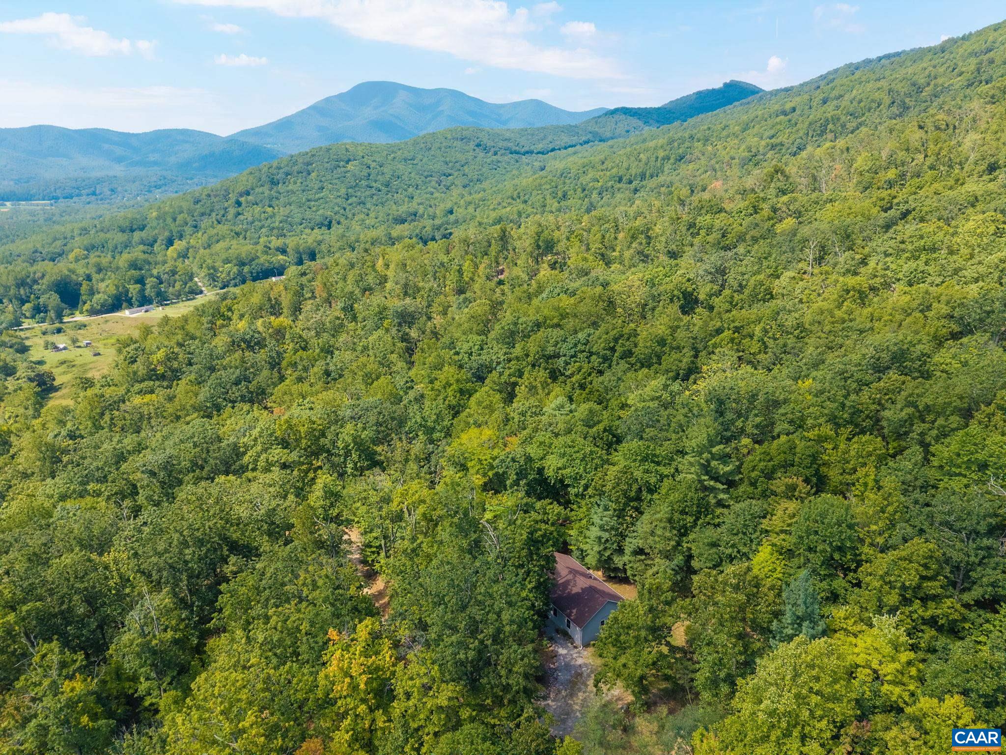 361 ROCKFISH HEIGHTS LN, NELLYSFORD, Virginia 22958, 3 Bedrooms Bedrooms, ,2 BathroomsBathrooms,Residential,361 ROCKFISH HEIGHTS LN,681279 MLS # 681279 361 ROCKFISH HEIGHTS LN, NELLYSFORD, Virginia 22958, 3 Bedrooms Bedrooms, ,2 BathroomsBathrooms,Residential,361 ROCKFISH HEIGHTS LN,681279 MLS # 681279