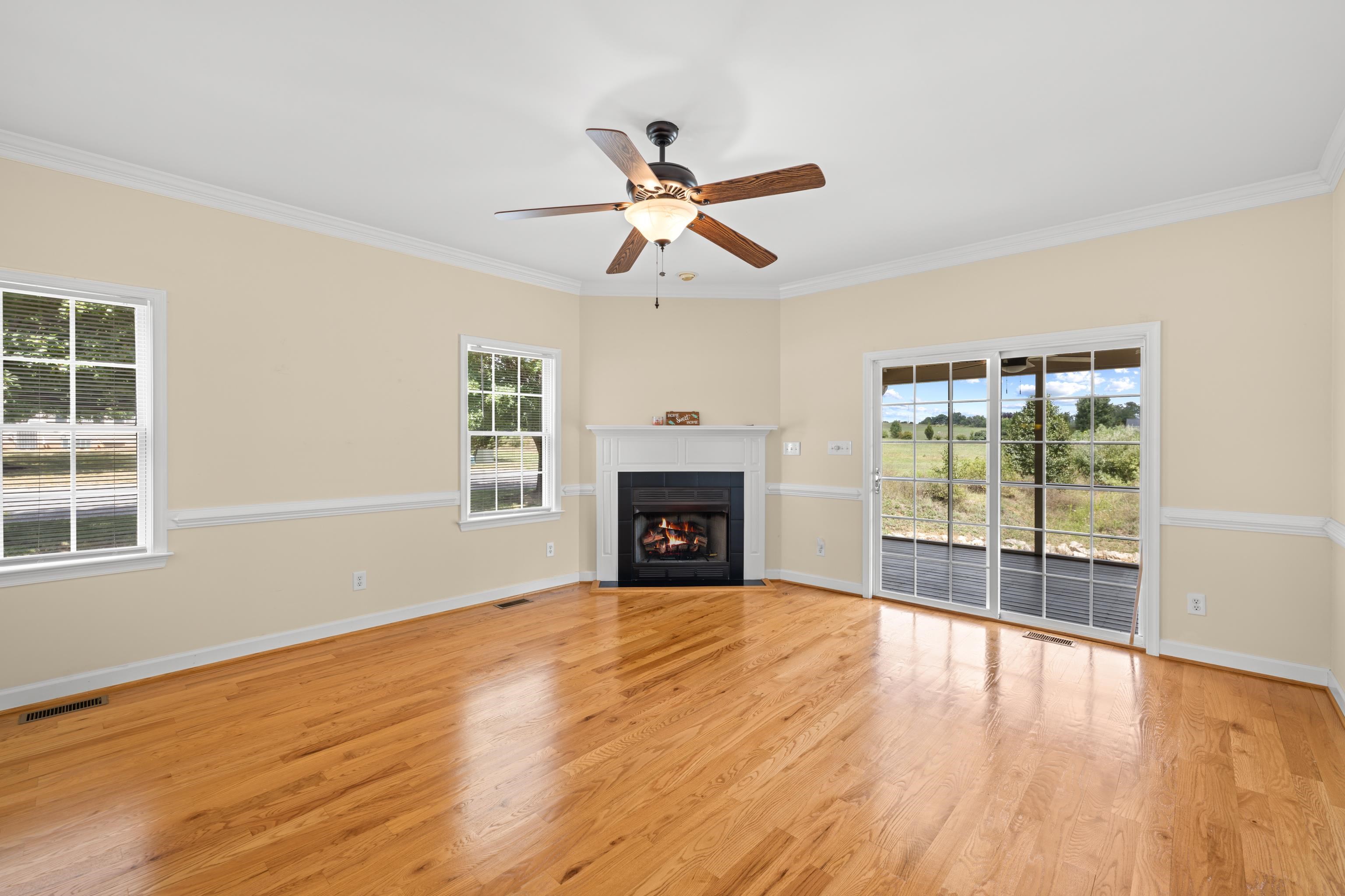 157 BRYANT DR, WAYNESBORO, Virginia 22980, 3 Bedrooms Bedrooms, ,2 BathroomsBathrooms,Residential,157 BRYANT DR,681280 MLS # 681280 157 BRYANT DR, WAYNESBORO, Virginia 22980, 3 Bedrooms Bedrooms, ,2 BathroomsBathrooms,Residential,157 BRYANT DR,681280 MLS # 681280
