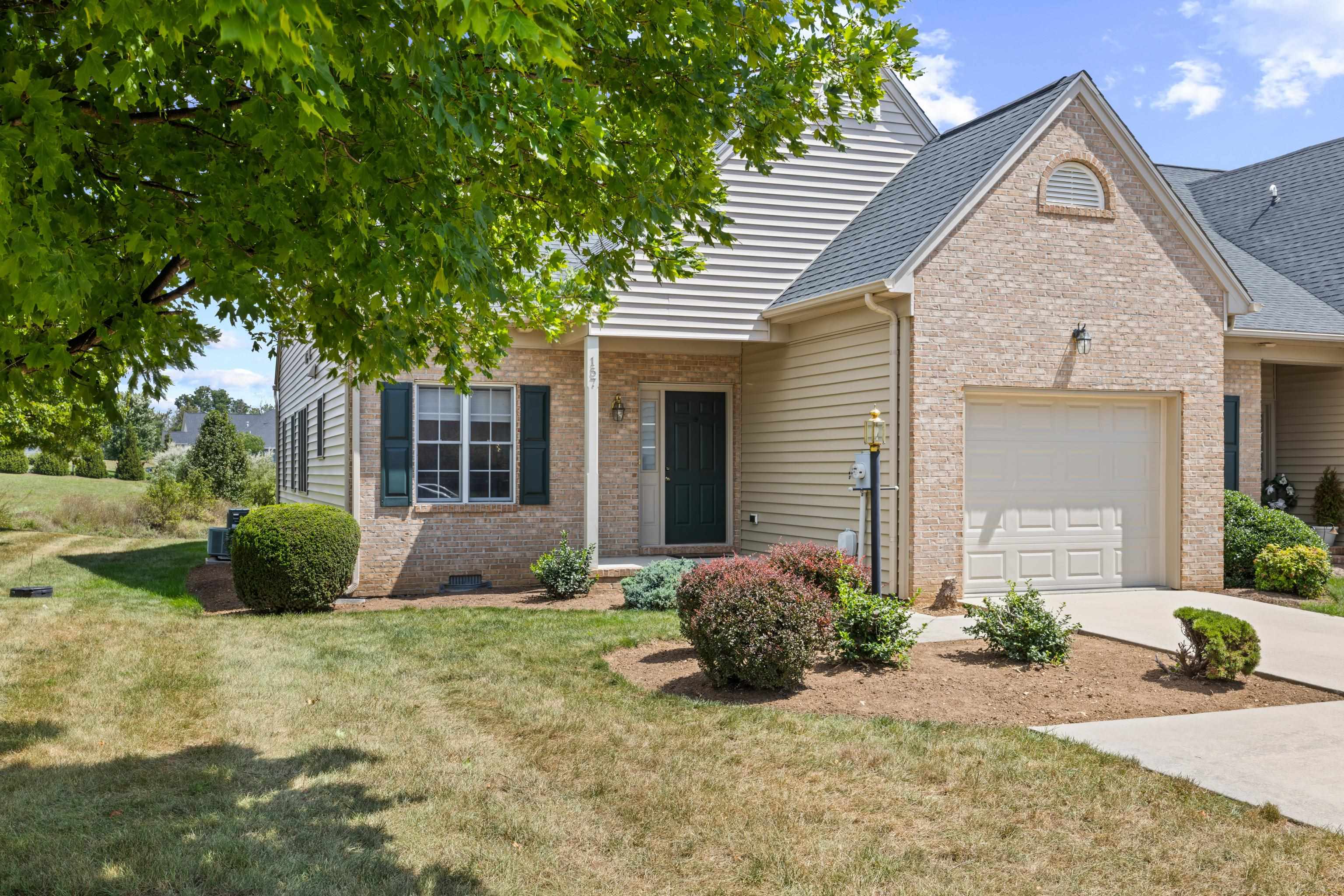 157 BRYANT DR, WAYNESBORO, Virginia 22980, 3 Bedrooms Bedrooms, ,2 BathroomsBathrooms,Residential,157 BRYANT DR,681280 MLS # 681280 157 BRYANT DR, WAYNESBORO, Virginia 22980, 3 Bedrooms Bedrooms, ,2 BathroomsBathrooms,Residential,157 BRYANT DR,681280 MLS # 681280