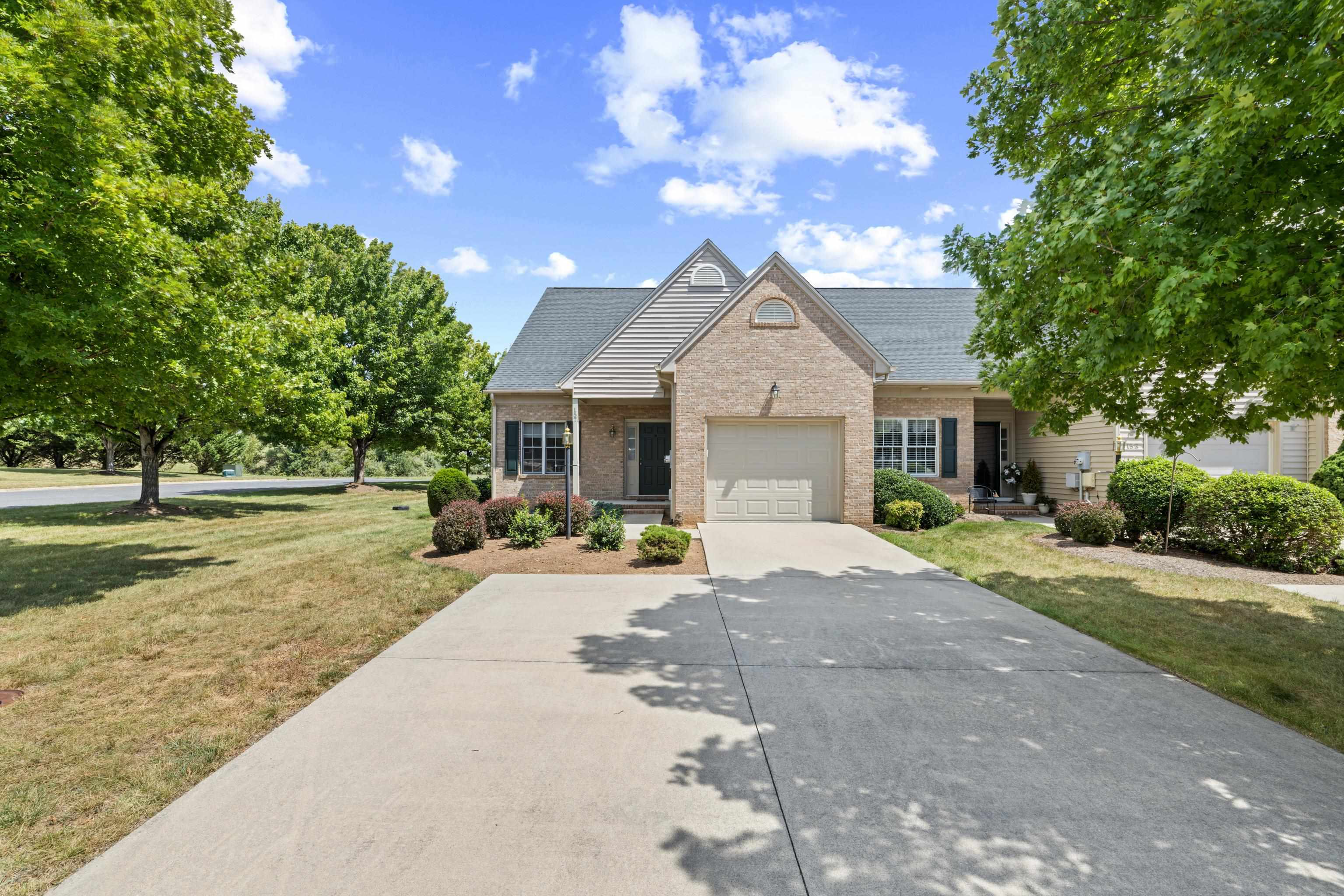 157 BRYANT DR, WAYNESBORO, Virginia 22980, 3 Bedrooms Bedrooms, ,2 BathroomsBathrooms,Residential,157 BRYANT DR,681280 MLS # 681280 157 BRYANT DR, WAYNESBORO, Virginia 22980, 3 Bedrooms Bedrooms, ,2 BathroomsBathrooms,Residential,157 BRYANT DR,681280 MLS # 681280