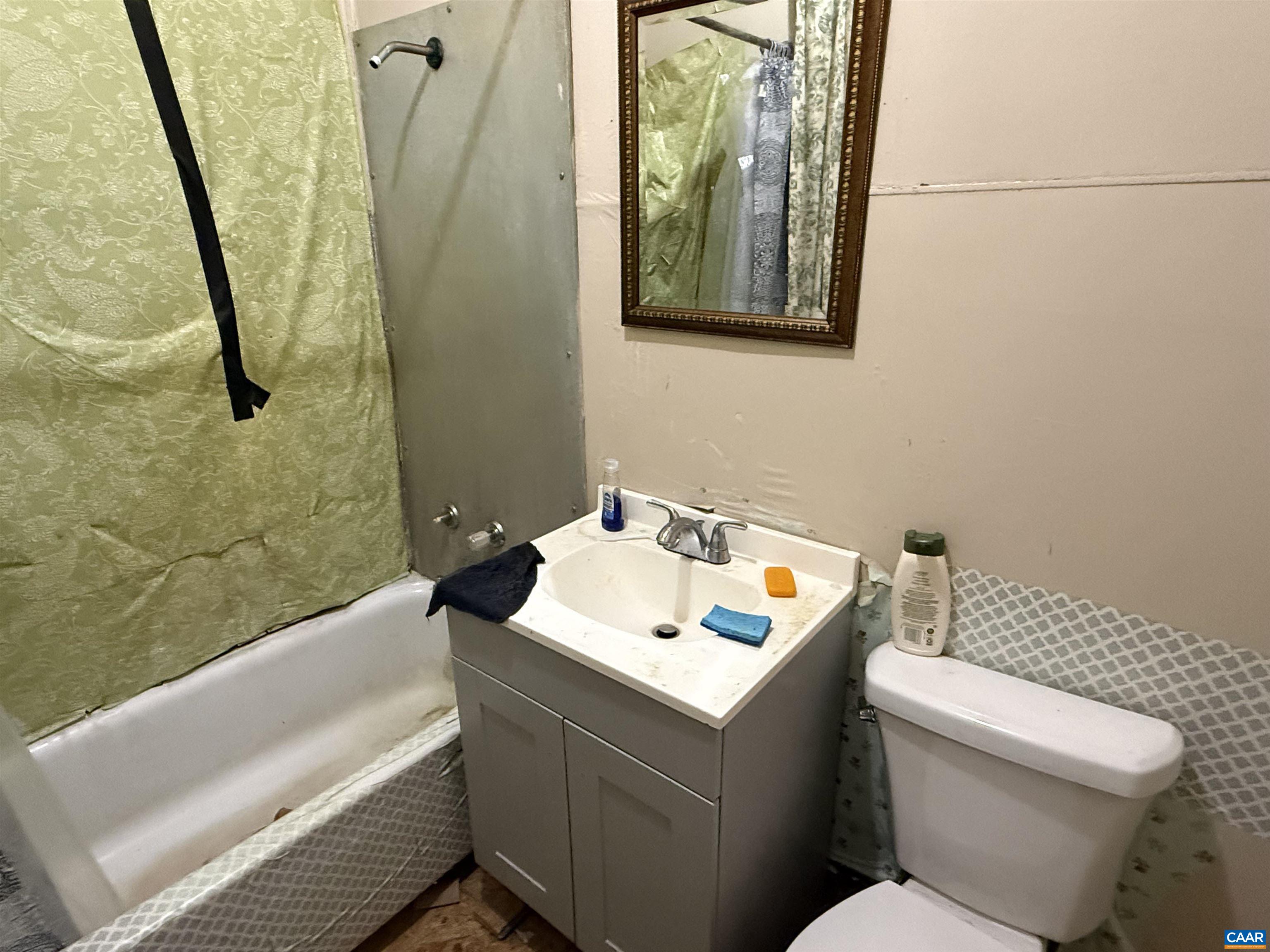 2999 MORGANTOWN RD, CHARLOTTESVILLE, Virginia 22903, 3 Bedrooms Bedrooms, ,1 BathroomBathrooms,Residential,2999 MORGANTOWN RD,681282 MLS # 681282 2999 MORGANTOWN RD, CHARLOTTESVILLE, Virginia 22903, 3 Bedrooms Bedrooms, ,1 BathroomBathrooms,Residential,2999 MORGANTOWN RD,681282 MLS # 681282