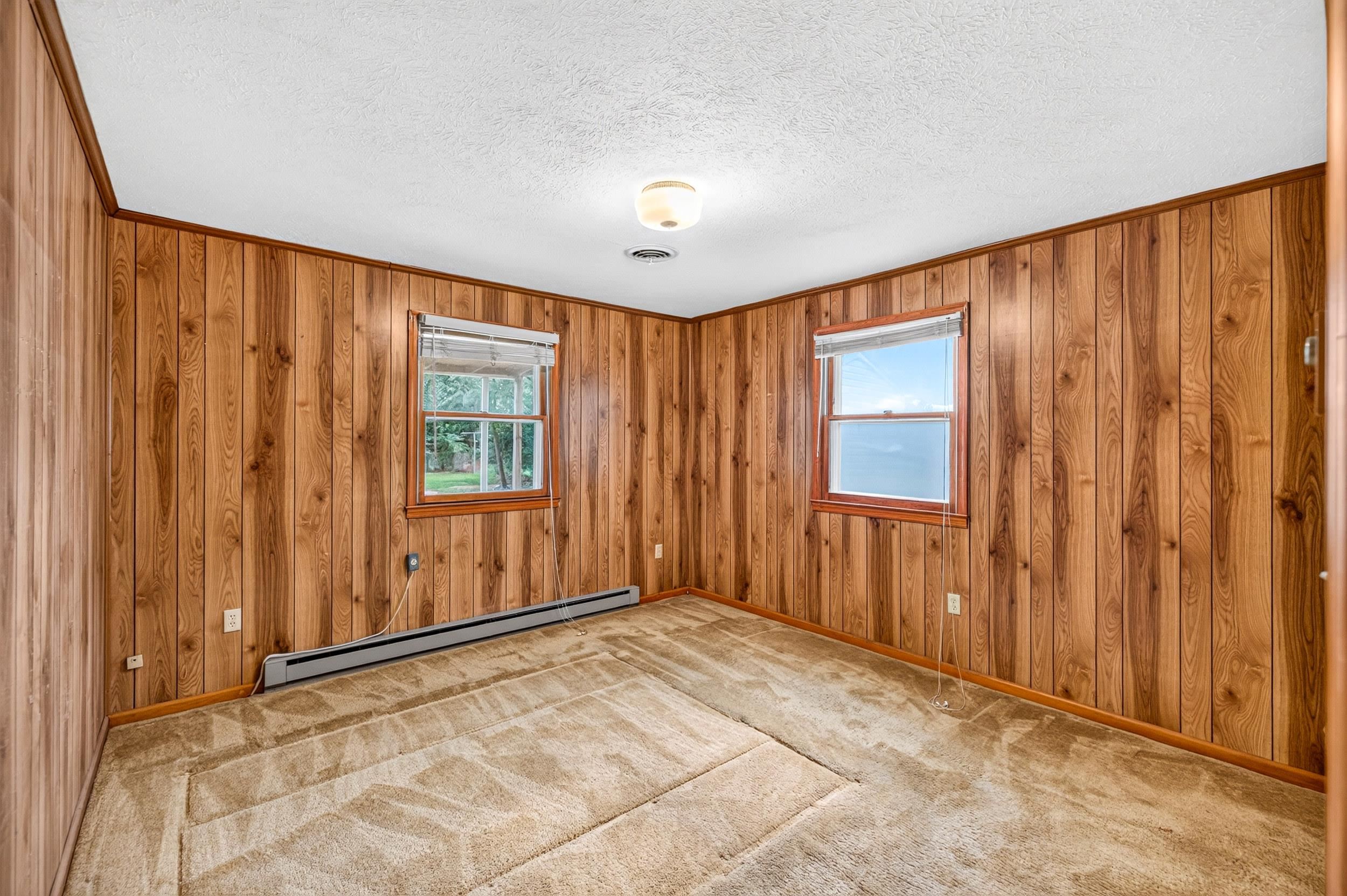 106 MINNA DR, SHENANDOAH, Virginia 22849, 3 Bedrooms Bedrooms, ,1 BathroomBathrooms,Residential,106 MINNA DR,681283 MLS # 681283 106 MINNA DR, SHENANDOAH, Virginia 22849, 3 Bedrooms Bedrooms, ,1 BathroomBathrooms,Residential,106 MINNA DR,681283 MLS # 681283