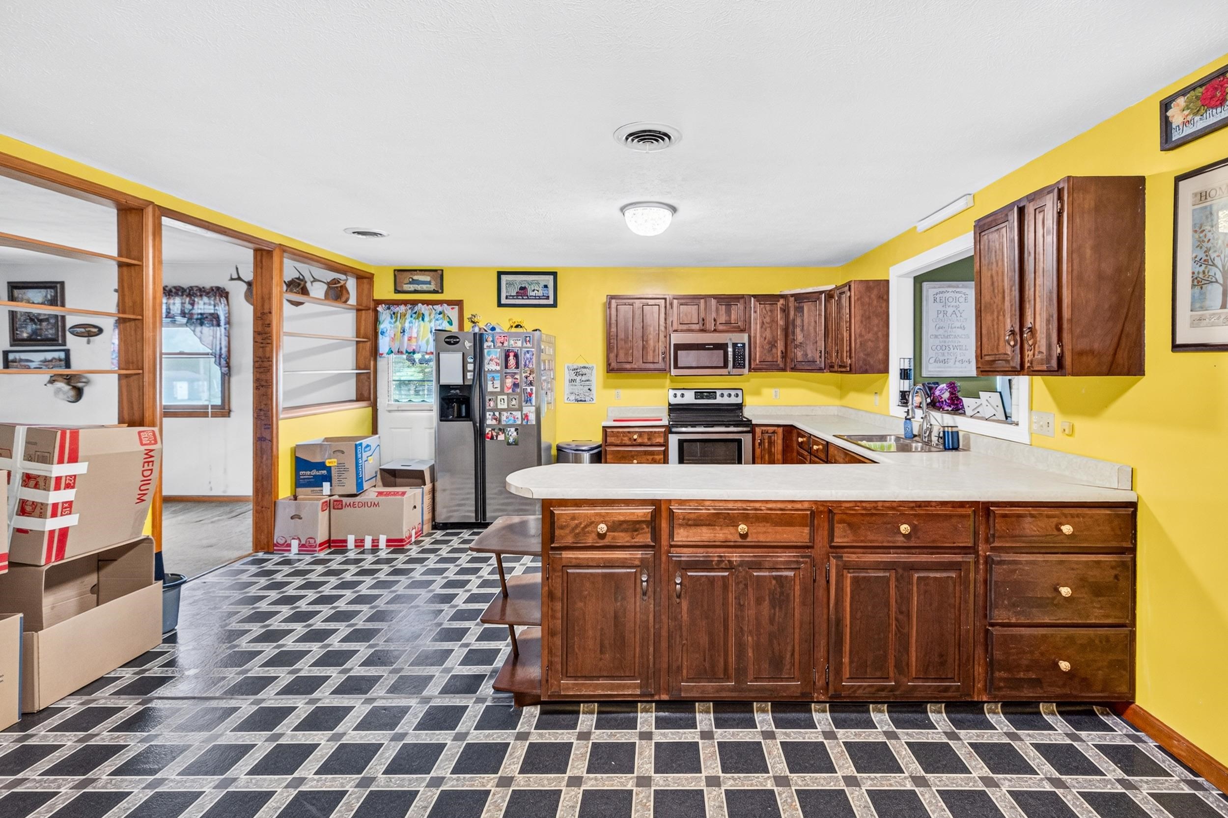 106 MINNA DR, SHENANDOAH, Virginia 22849, 3 Bedrooms Bedrooms, ,1 BathroomBathrooms,Residential,106 MINNA DR,681283 MLS # 681283 106 MINNA DR, SHENANDOAH, Virginia 22849, 3 Bedrooms Bedrooms, ,1 BathroomBathrooms,Residential,106 MINNA DR,681283 MLS # 681283