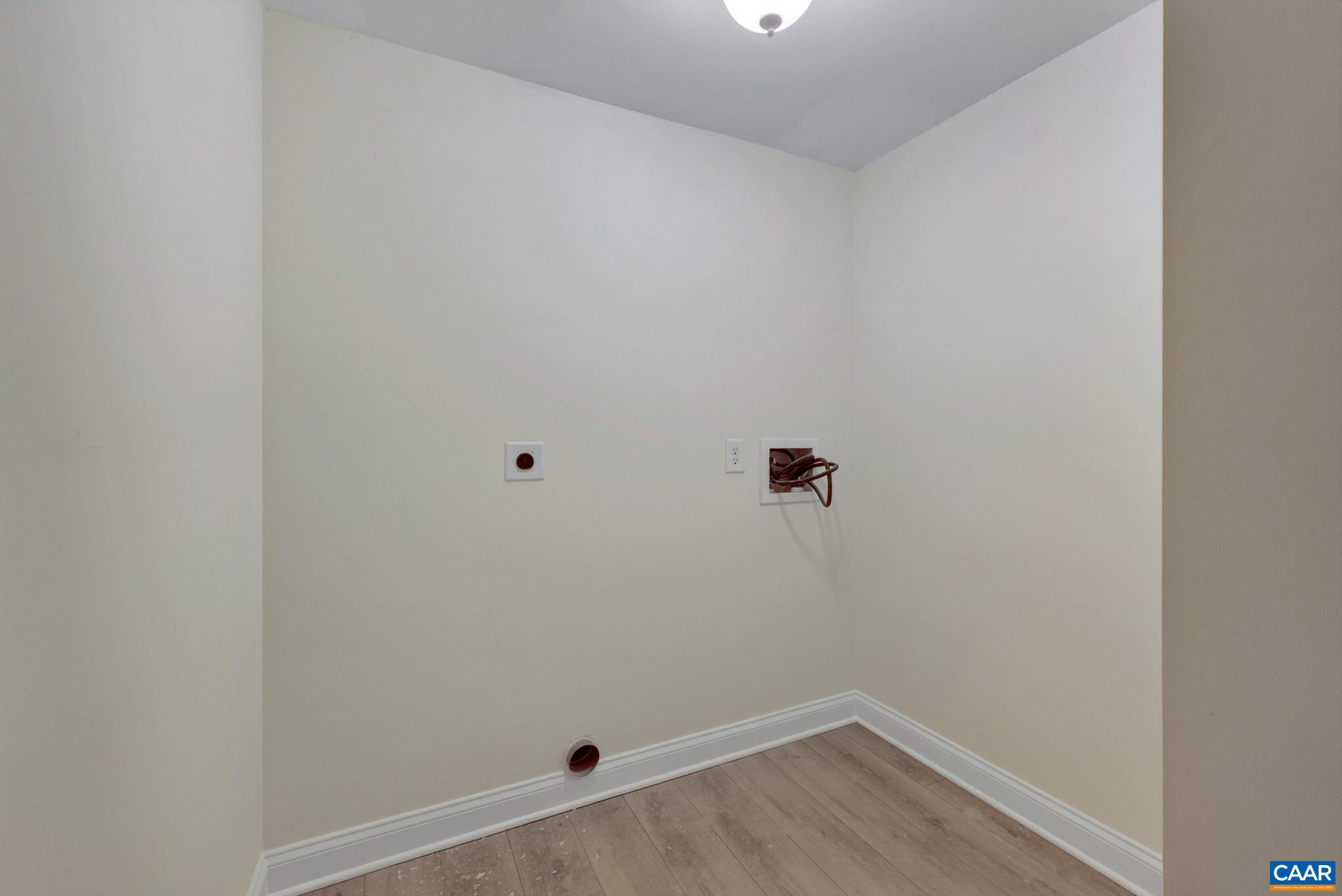 26 EAST POINT RD, PALMYRA, Virginia 22963, 3 Bedrooms Bedrooms, ,3 BathroomsBathrooms,Residential,26 EAST POINT RD,681284 MLS # 681284 26 EAST POINT RD, PALMYRA, Virginia 22963, 3 Bedrooms Bedrooms, ,3 BathroomsBathrooms,Residential,26 EAST POINT RD,681284 MLS # 681284