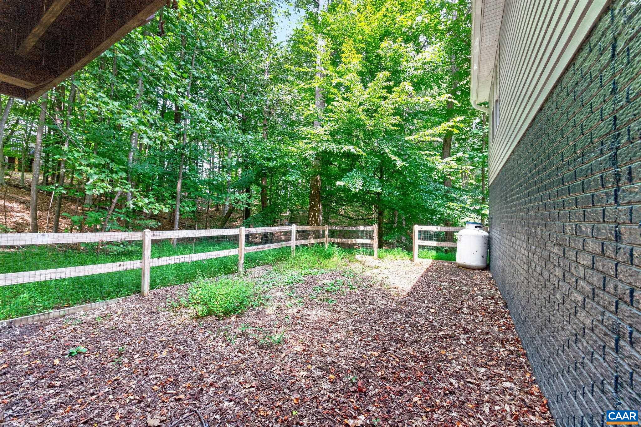 26 EAST POINT RD, PALMYRA, Virginia 22963, 3 Bedrooms Bedrooms, ,3 BathroomsBathrooms,Residential,26 EAST POINT RD,681284 MLS # 681284 26 EAST POINT RD, PALMYRA, Virginia 22963, 3 Bedrooms Bedrooms, ,3 BathroomsBathrooms,Residential,26 EAST POINT RD,681284 MLS # 681284