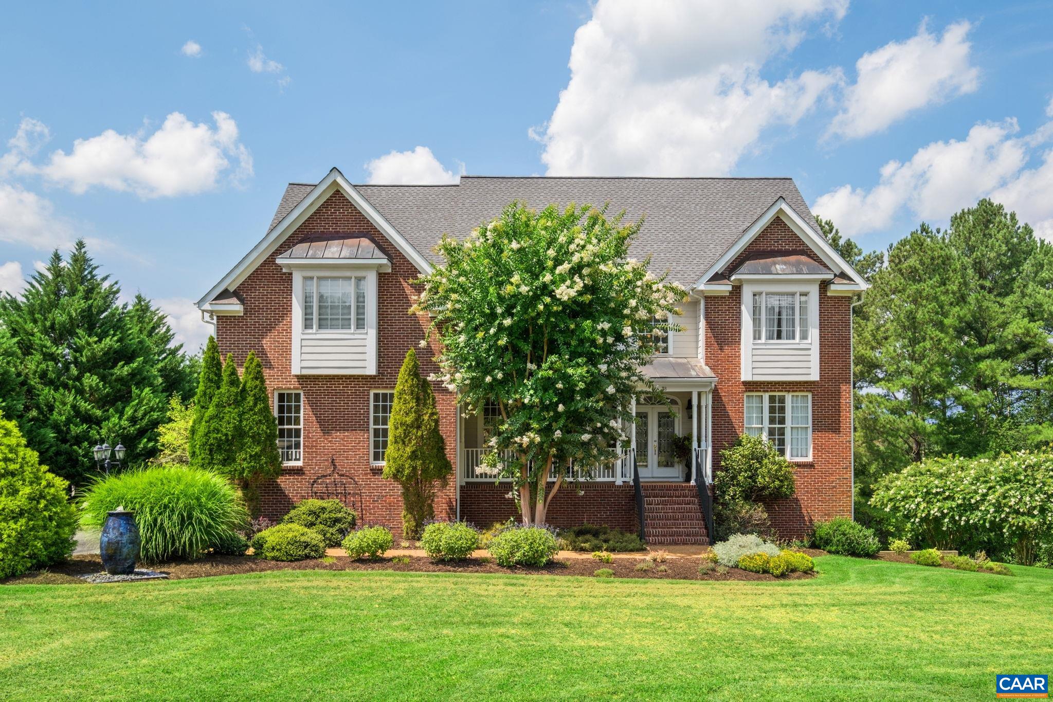 This home is located on a corner lot, with mountain views in an established subdivision. No HOA! This home is located on a corner lot, with mountain views in an established subdivision. No HOA!