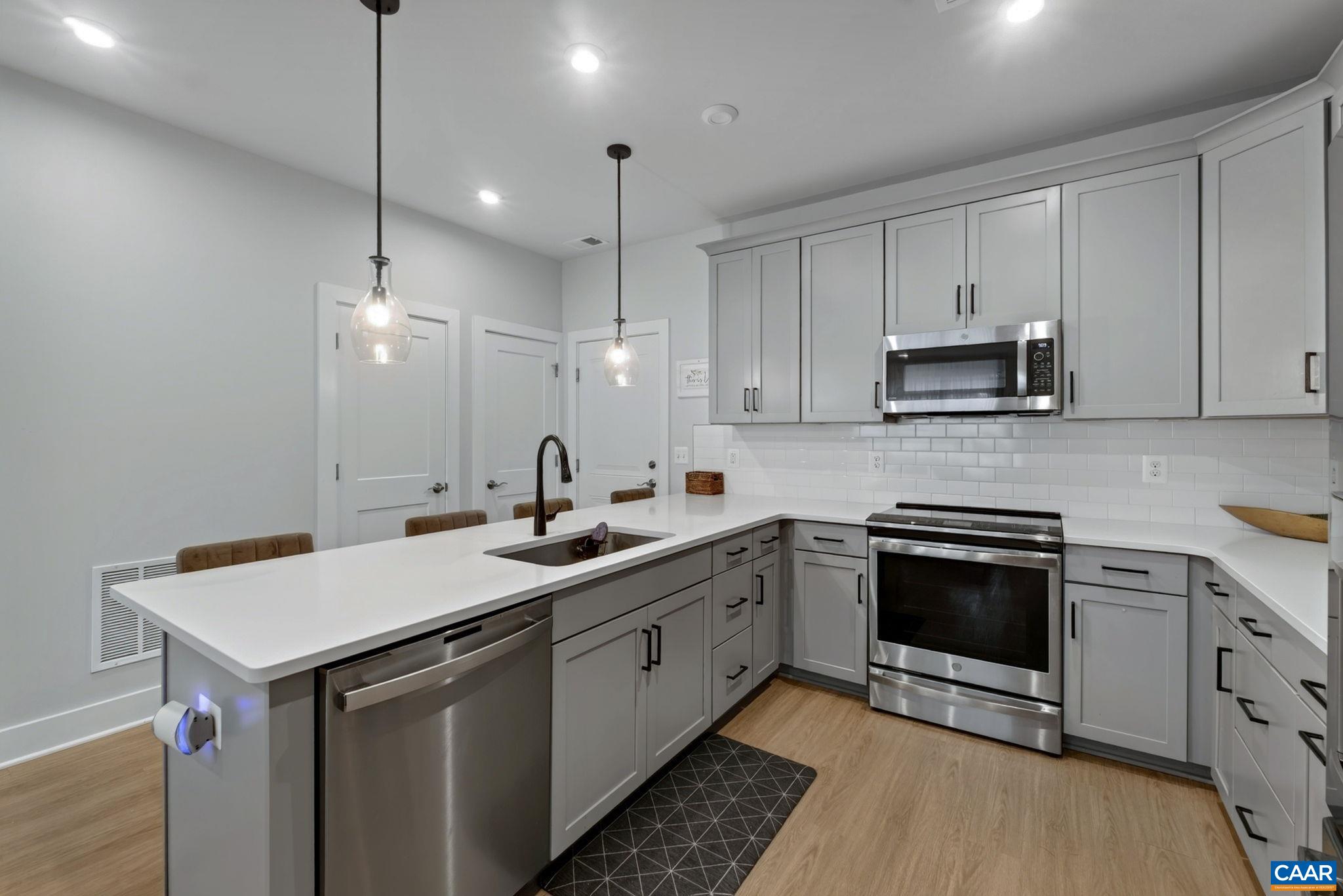642 NOUSH CT, CHARLOTTESVILLE, Virginia 22911, 2 Bedrooms Bedrooms, ,2 BathroomsBathrooms,Residential,642 NOUSH CT,681181 MLS # 681181 642 NOUSH CT, CHARLOTTESVILLE, Virginia 22911, 2 Bedrooms Bedrooms, ,2 BathroomsBathrooms,Residential,642 NOUSH CT,681181 MLS # 681181
