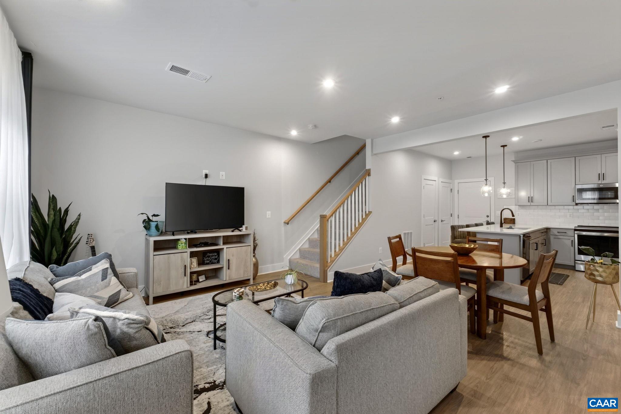 642 NOUSH CT, CHARLOTTESVILLE, Virginia 22911, 2 Bedrooms Bedrooms, ,2 BathroomsBathrooms,Residential,642 NOUSH CT,681181 MLS # 681181 642 NOUSH CT, CHARLOTTESVILLE, Virginia 22911, 2 Bedrooms Bedrooms, ,2 BathroomsBathrooms,Residential,642 NOUSH CT,681181 MLS # 681181