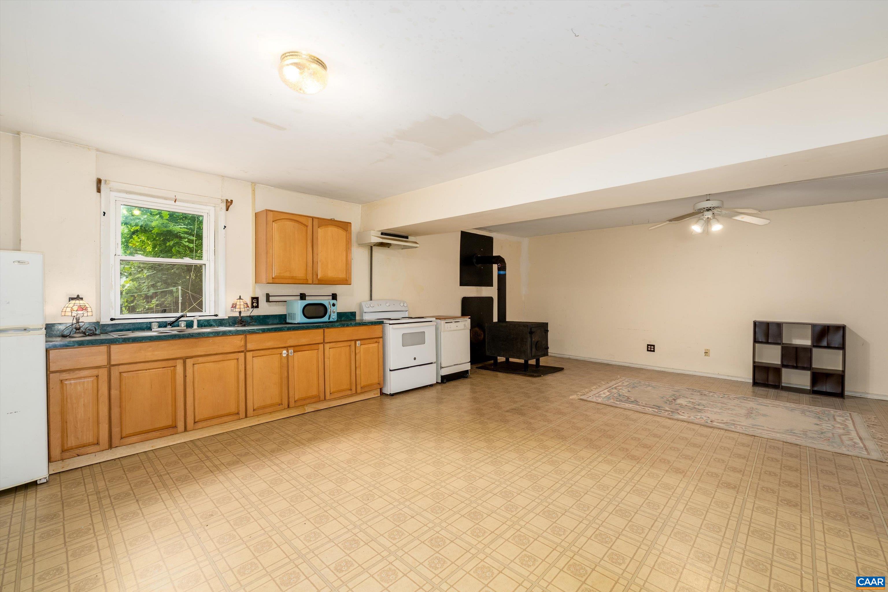 533 JESTER LN, CHARLOTTESVILLE, Virginia 22911, 3 Bedrooms Bedrooms, ,3 BathroomsBathrooms,Residential,533 JESTER LN,681287 MLS # 681287