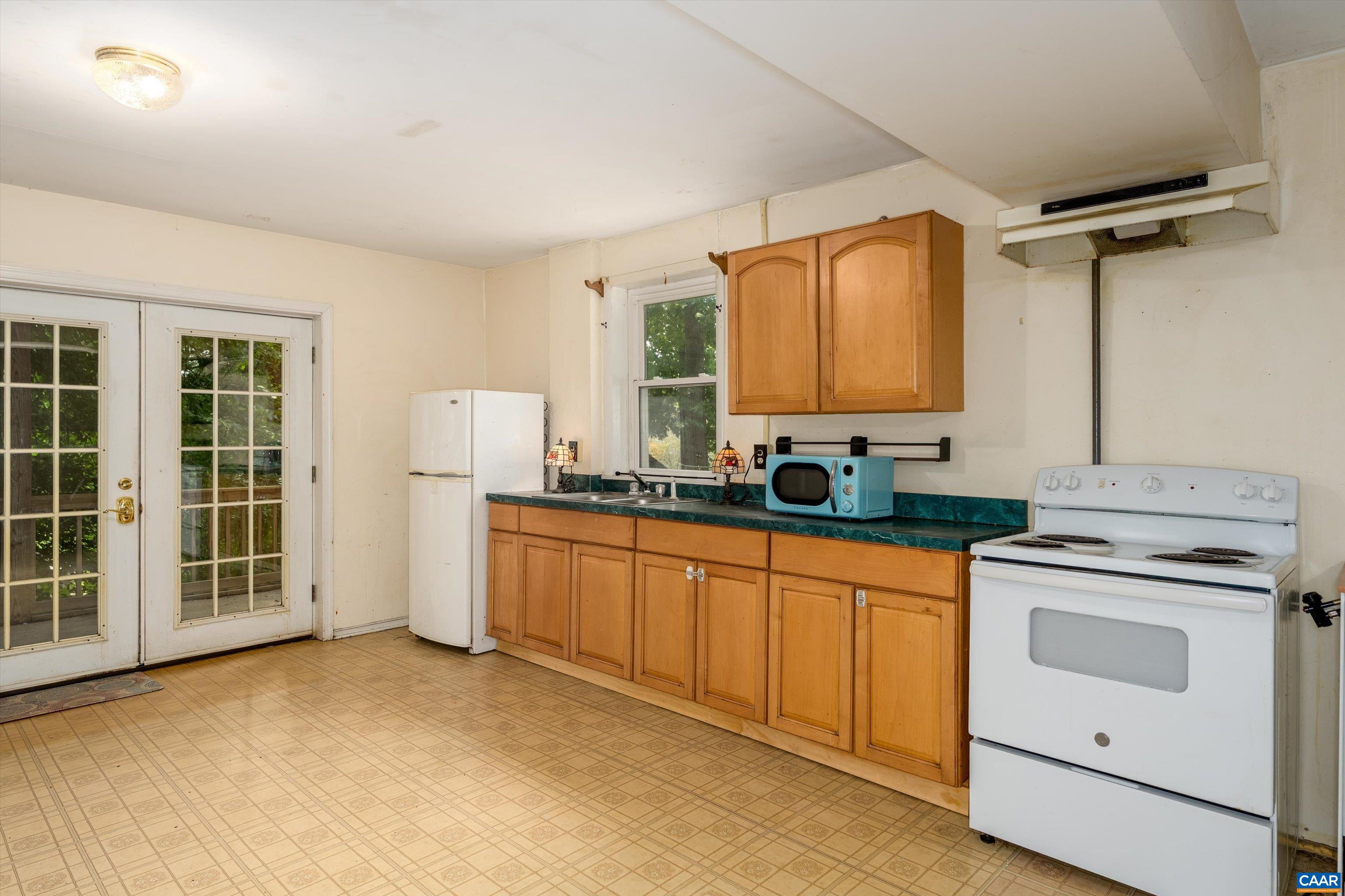 533 JESTER LN, CHARLOTTESVILLE, Virginia 22911, 3 Bedrooms Bedrooms, ,3 BathroomsBathrooms,Residential,533 JESTER LN,681287 MLS # 681287