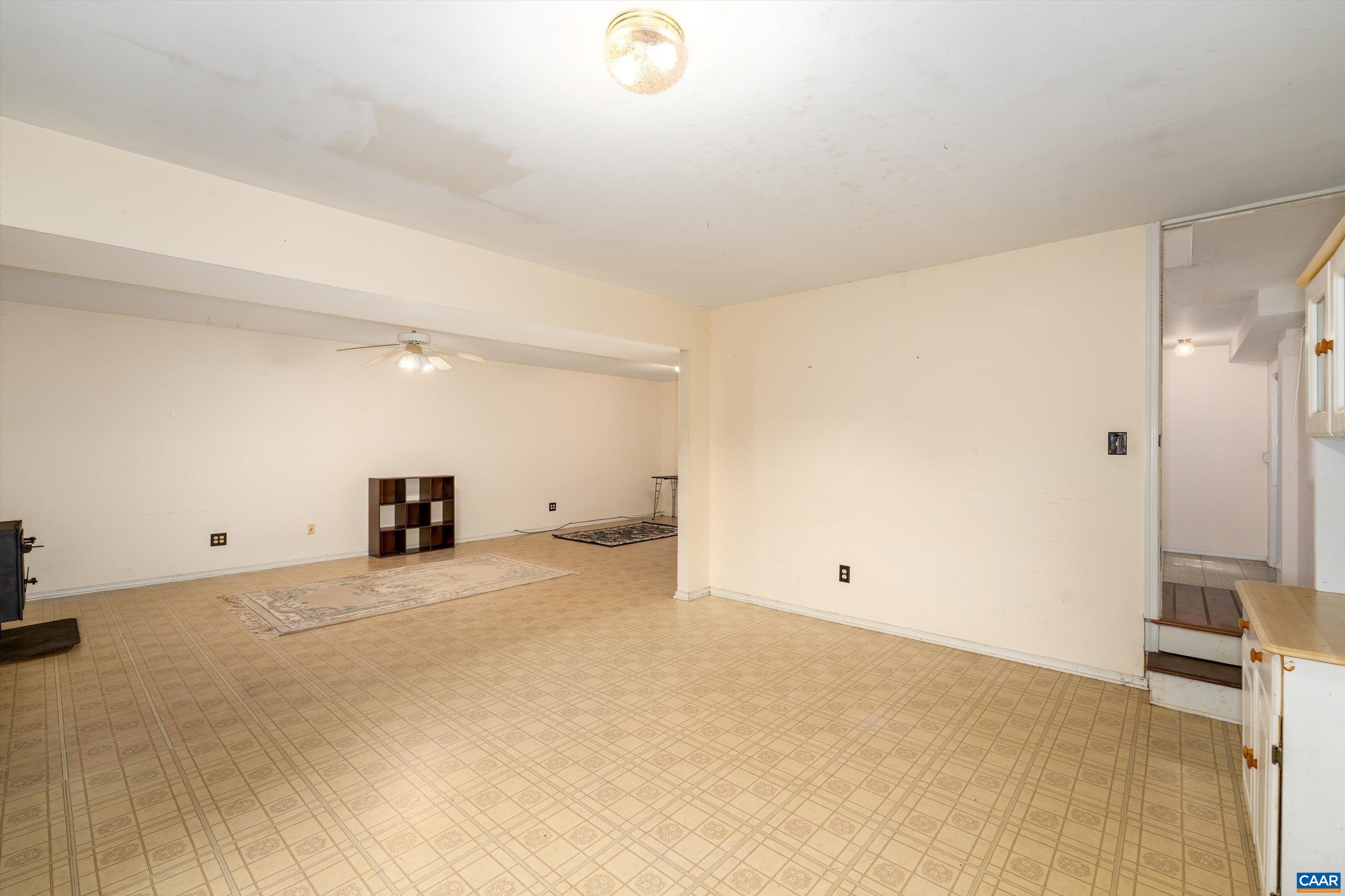 533 JESTER LN, CHARLOTTESVILLE, Virginia 22911, 3 Bedrooms Bedrooms, ,3 BathroomsBathrooms,Residential,533 JESTER LN,681287 MLS # 681287