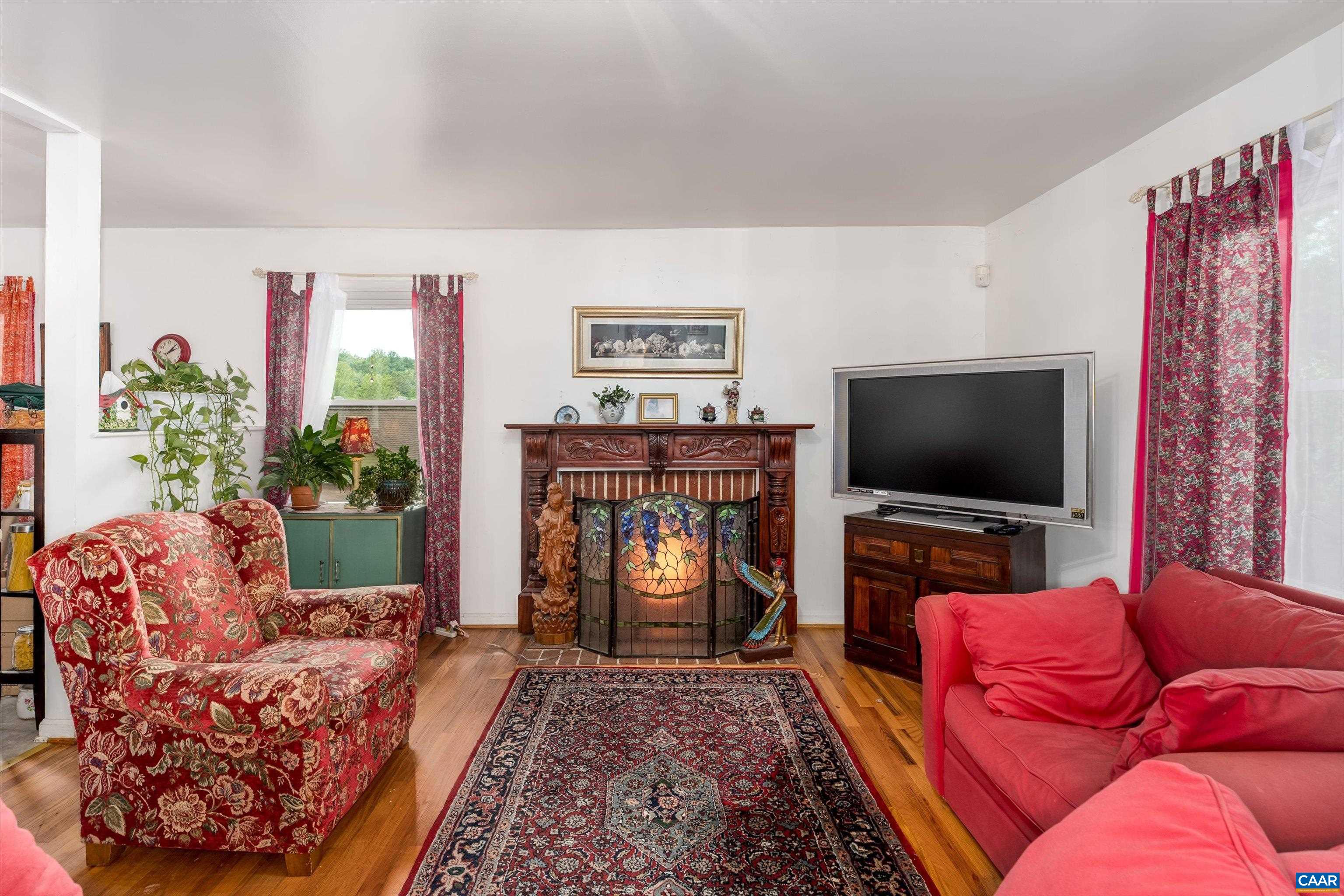 533 JESTER LN, CHARLOTTESVILLE, Virginia 22911, 3 Bedrooms Bedrooms, ,3 BathroomsBathrooms,Residential,533 JESTER LN,681287 MLS # 681287