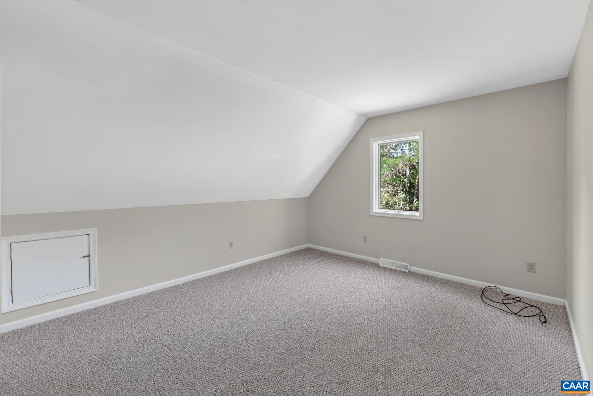 80 MILL CREEK CT, CHARLOTTESVILLE, Virginia 22902, 4 Bedrooms Bedrooms, ,2 BathroomsBathrooms,Residential,80 MILL CREEK CT,681290 MLS # 681290