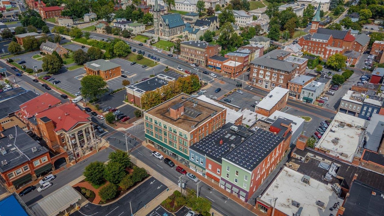 29 N CENTRAL AVE, STAUNTON, Virginia 24401, ,Commercial,29 N CENTRAL AVE,681297 MLS # 681297 29 N CENTRAL AVE, STAUNTON, Virginia 24401, ,Commercial,29 N CENTRAL AVE,681297 MLS # 681297
