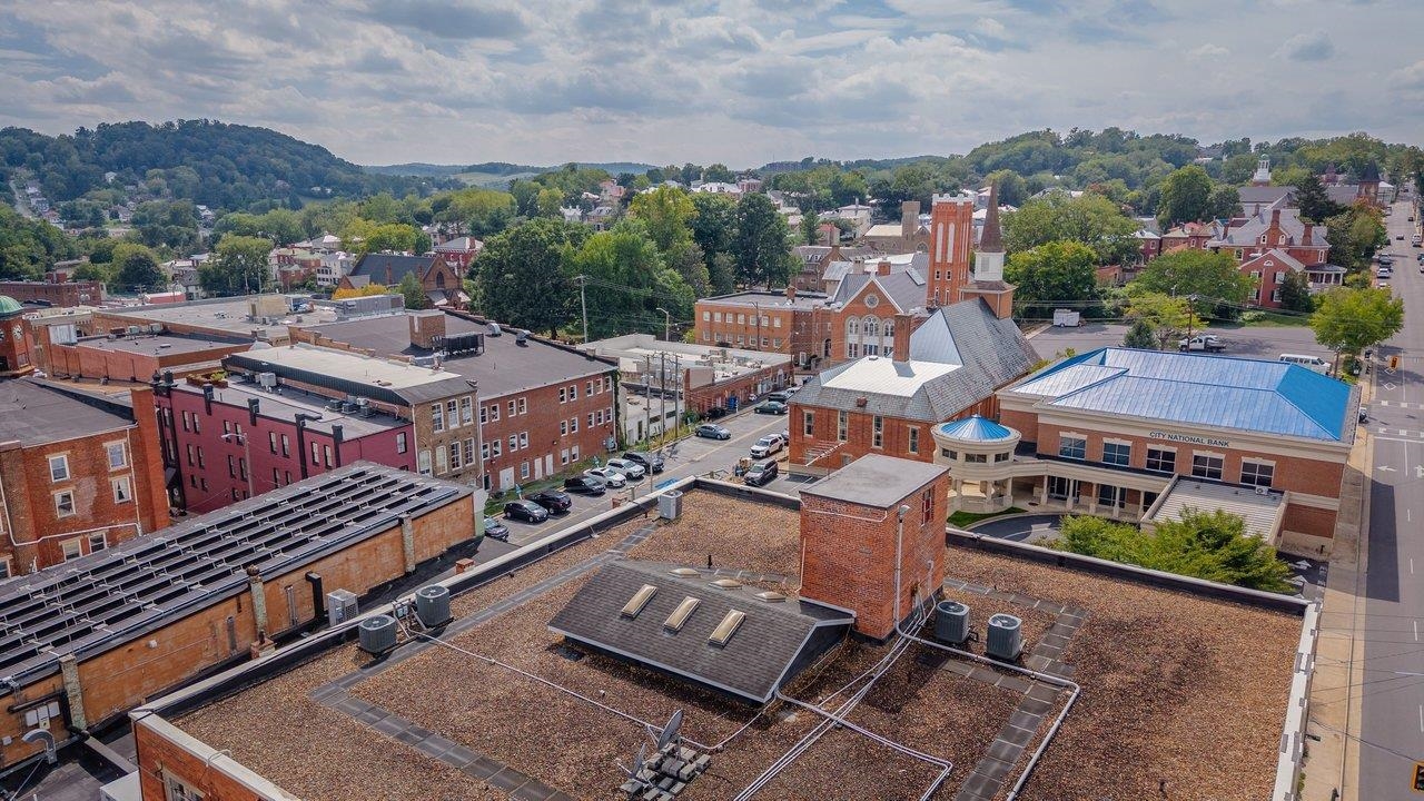 29 N CENTRAL AVE, STAUNTON, Virginia 24401, ,Commercial,29 N CENTRAL AVE,681297 MLS # 681297 29 N CENTRAL AVE, STAUNTON, Virginia 24401, ,Commercial,29 N CENTRAL AVE,681297 MLS # 681297