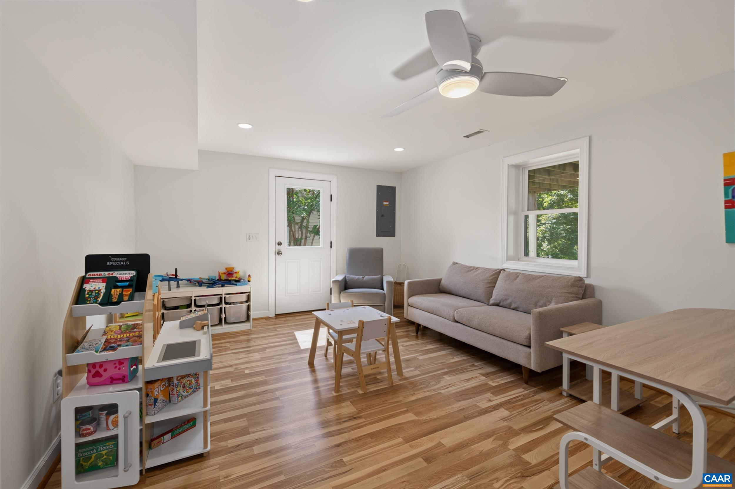 1512 CHESAPEAKE ST, CHARLOTTESVILLE, Virginia 22902, 3 Bedrooms Bedrooms, ,2 BathroomsBathrooms,Residential,1512 CHESAPEAKE ST,680921 MLS # 680921 1512 CHESAPEAKE ST, CHARLOTTESVILLE, Virginia 22902, 3 Bedrooms Bedrooms, ,2 BathroomsBathrooms,Residential,1512 CHESAPEAKE ST,680921 MLS # 680921