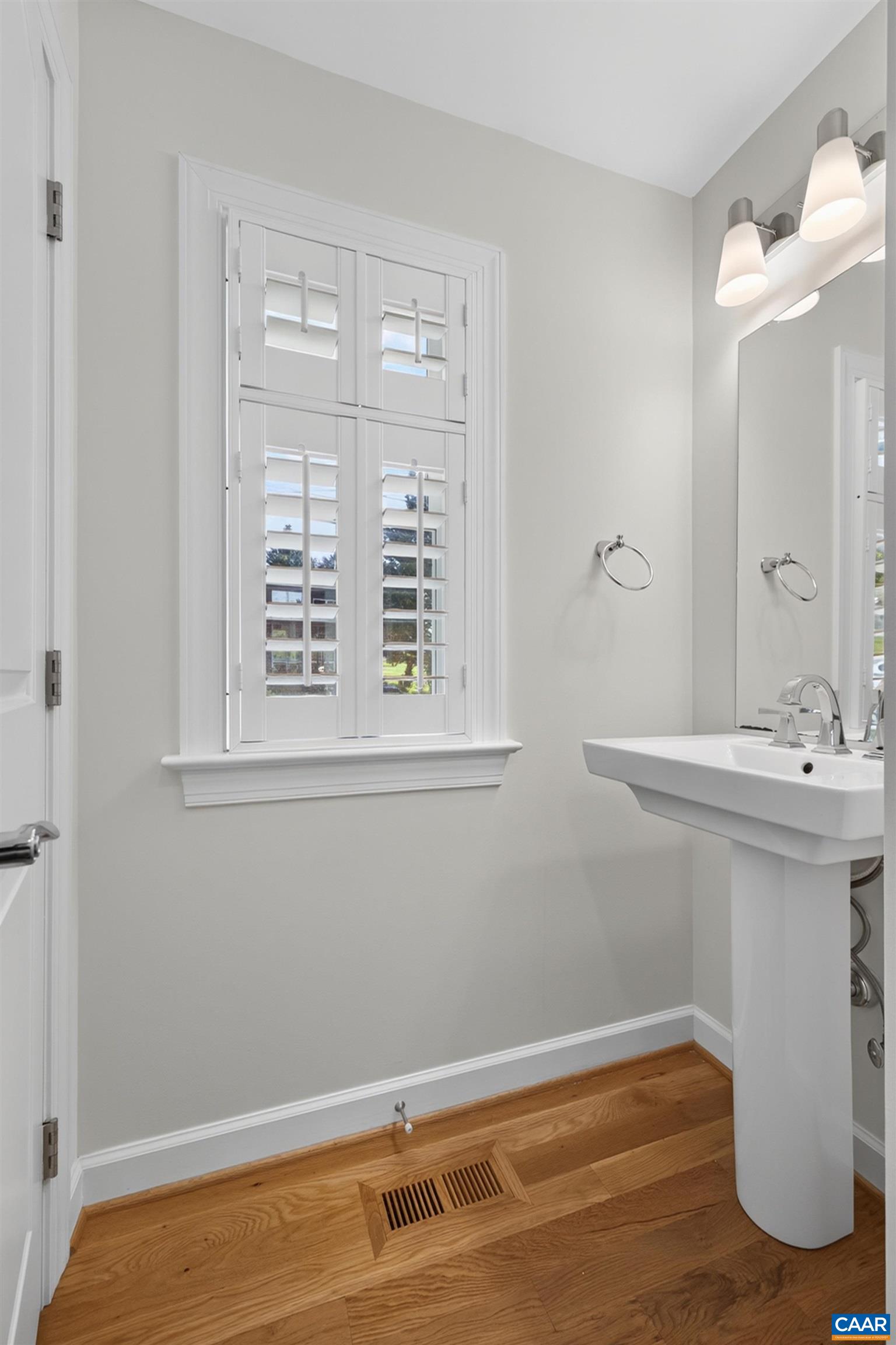 1512 CHESAPEAKE ST, CHARLOTTESVILLE, Virginia 22902, 3 Bedrooms Bedrooms, ,2 BathroomsBathrooms,Residential,1512 CHESAPEAKE ST,680921 MLS # 680921 1512 CHESAPEAKE ST, CHARLOTTESVILLE, Virginia 22902, 3 Bedrooms Bedrooms, ,2 BathroomsBathrooms,Residential,1512 CHESAPEAKE ST,680921 MLS # 680921