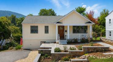 1512 CHESAPEAKE ST, CHARLOTTESVILLE, Virginia 22902, 3 Bedrooms Bedrooms, ,2 BathroomsBathrooms,Residential,1512 CHESAPEAKE ST,680921 MLS # 680921