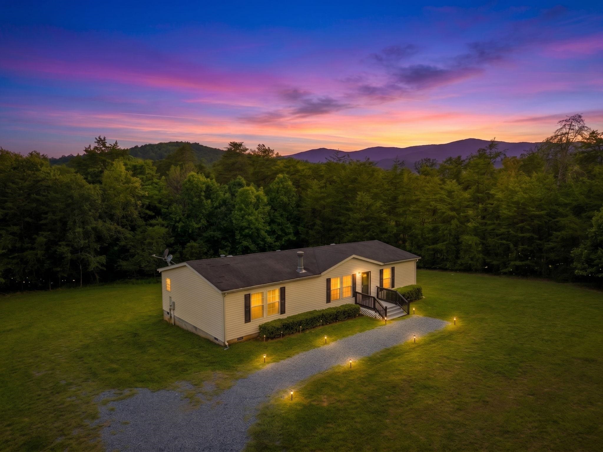 1508 PUGHS STORE RD, AFTON, Virginia 22920, 3 Bedrooms Bedrooms, ,2 BathroomsBathrooms,Residential,4.45 Acres in Afton with a creek,1508 PUGHS STORE RD,681315 MLS # 681315 1508 PUGHS STORE RD, AFTON, Virginia 22920, 3 Bedrooms Bedrooms, ,2 BathroomsBathrooms,Residential,4.45 Acres in Afton with a creek,1508 PUGHS STORE RD,681315 MLS # 681315